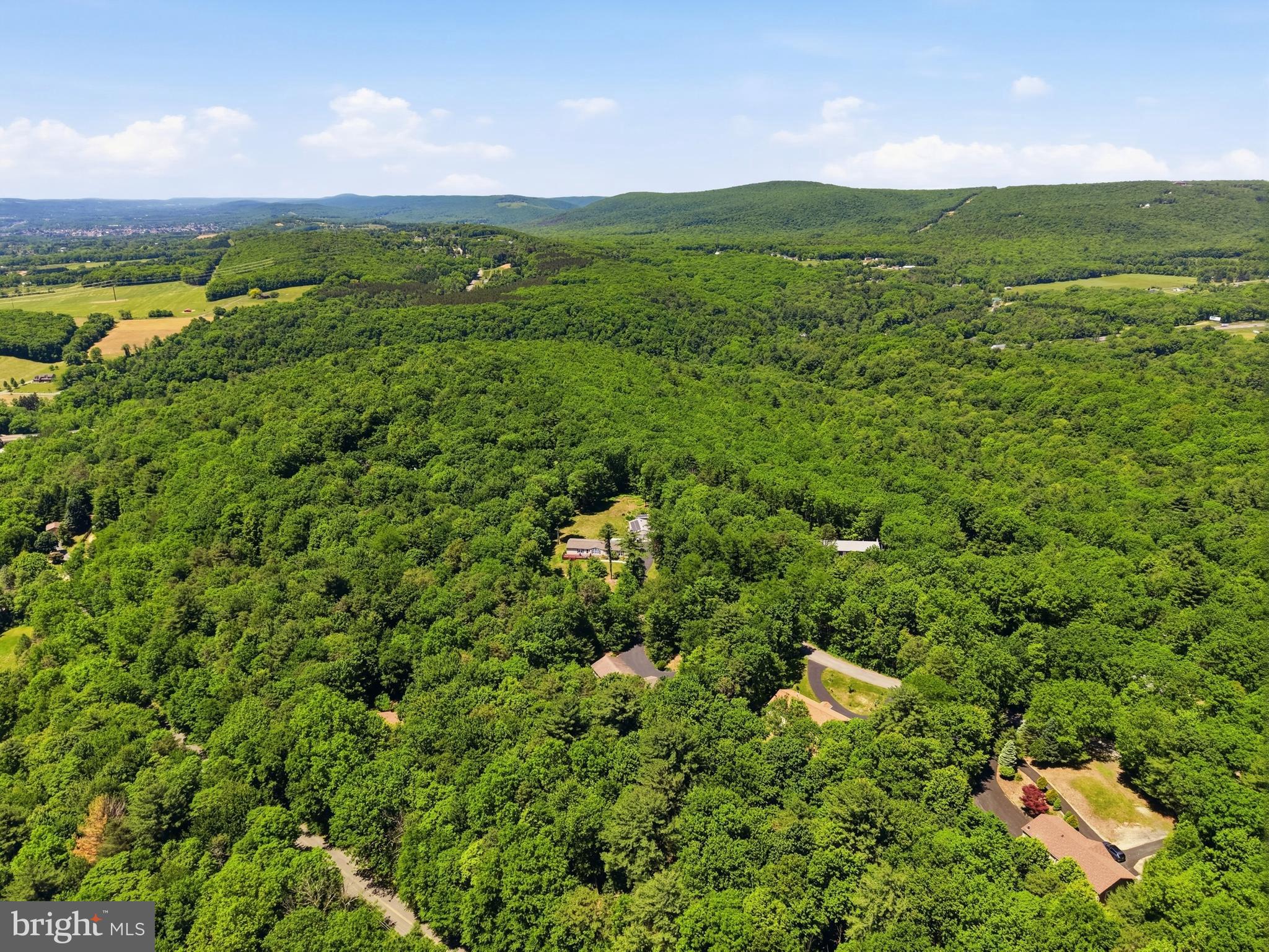 BELTZVILLE LAKE HGTS - Residential