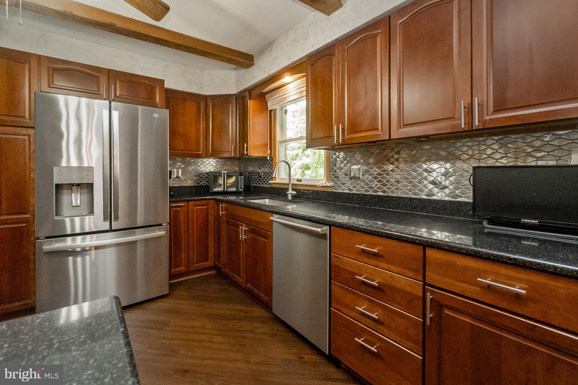BELTZVILLE LAKE HGTS - Residential