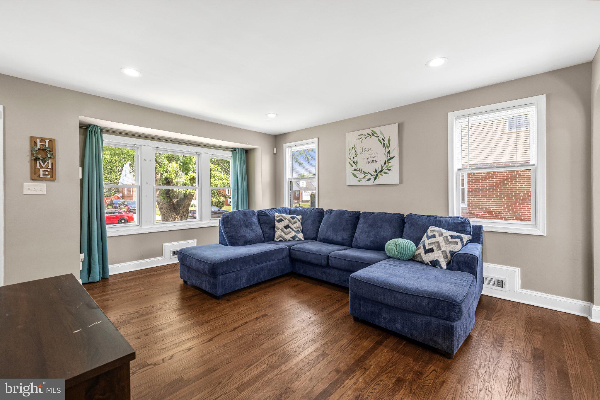 MILFORD GARDENS - Residential