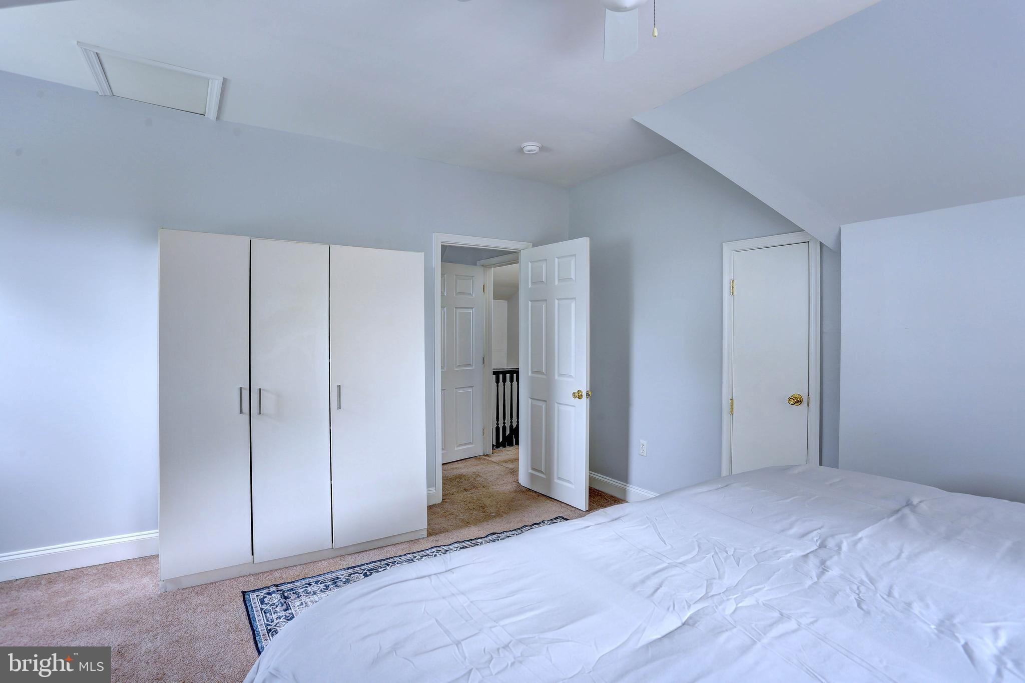 HOWARD PARK - Residential