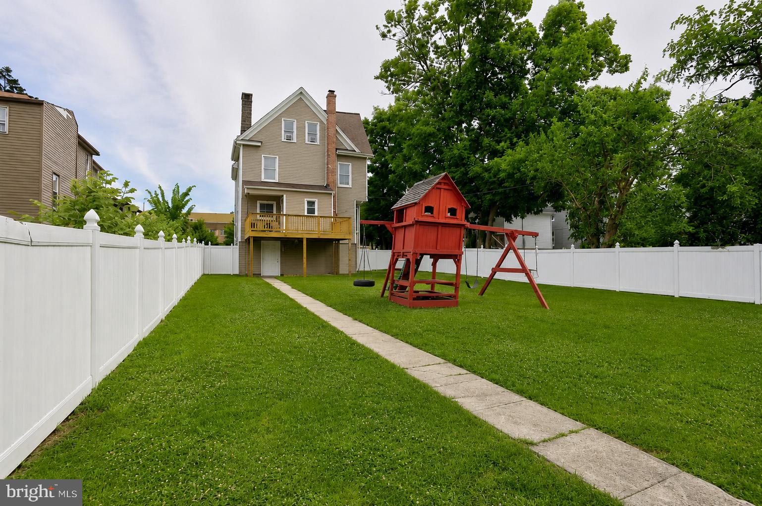 HOWARD PARK - Residential