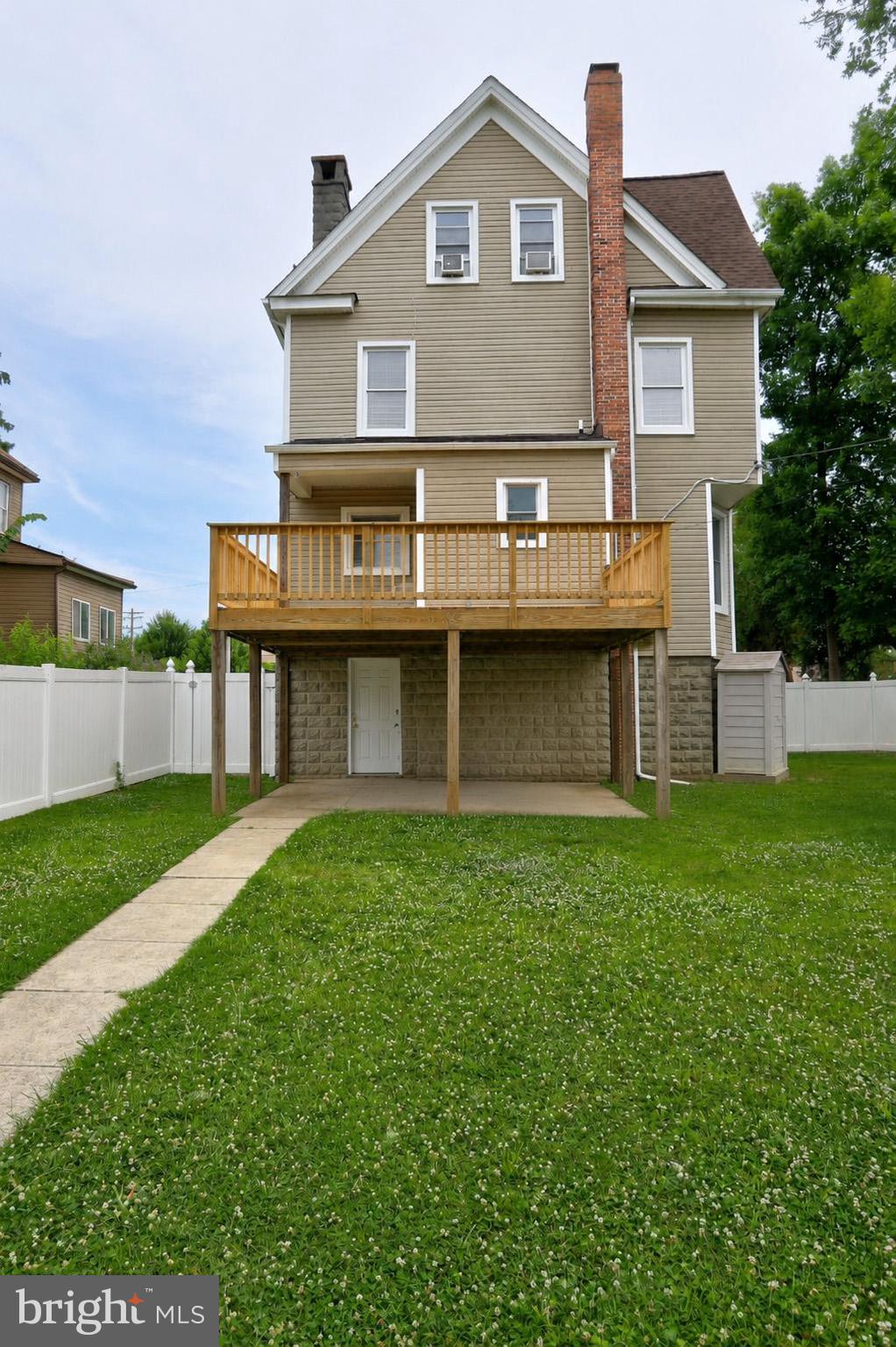 HOWARD PARK - Residential