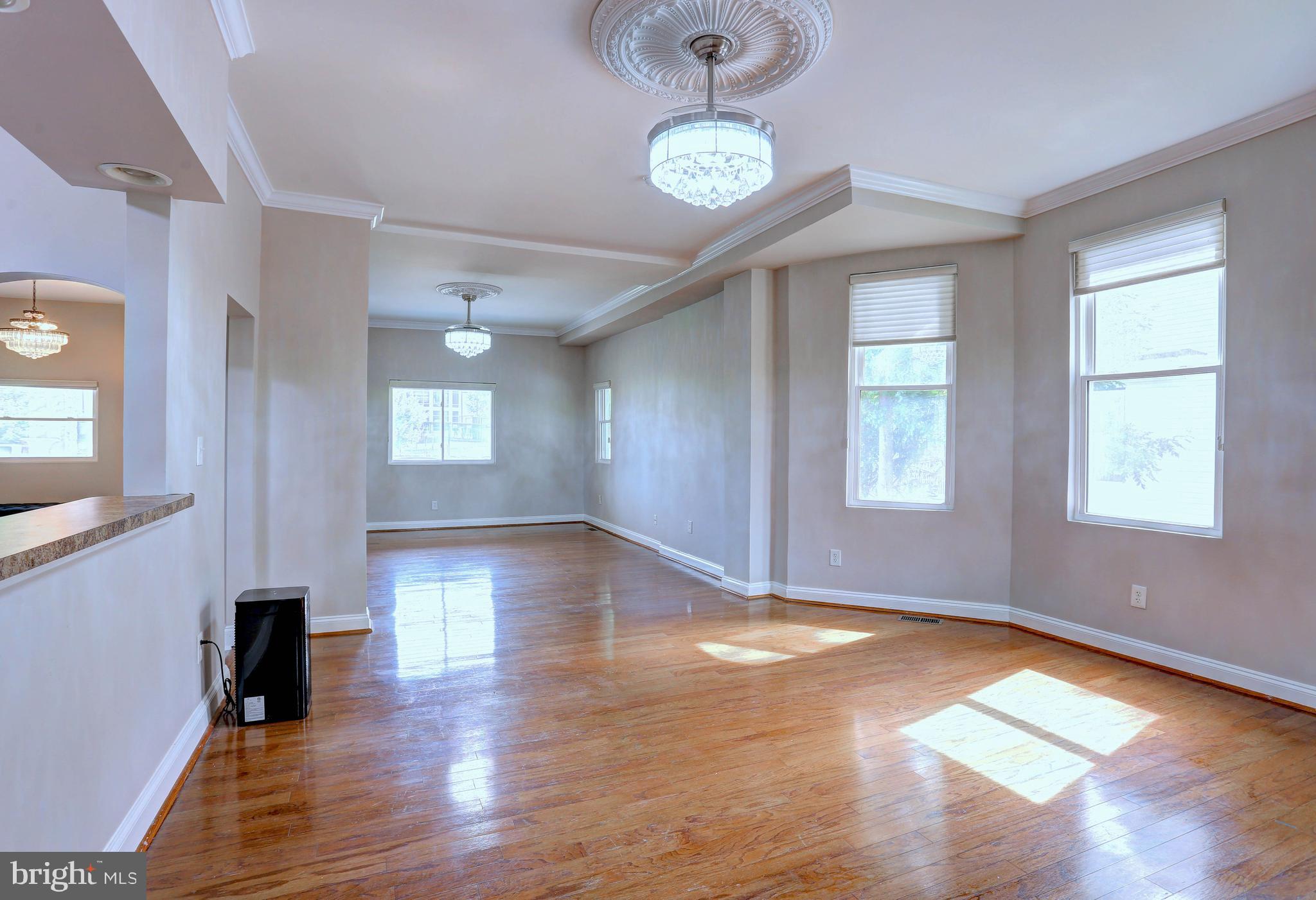 HOWARD PARK - Residential