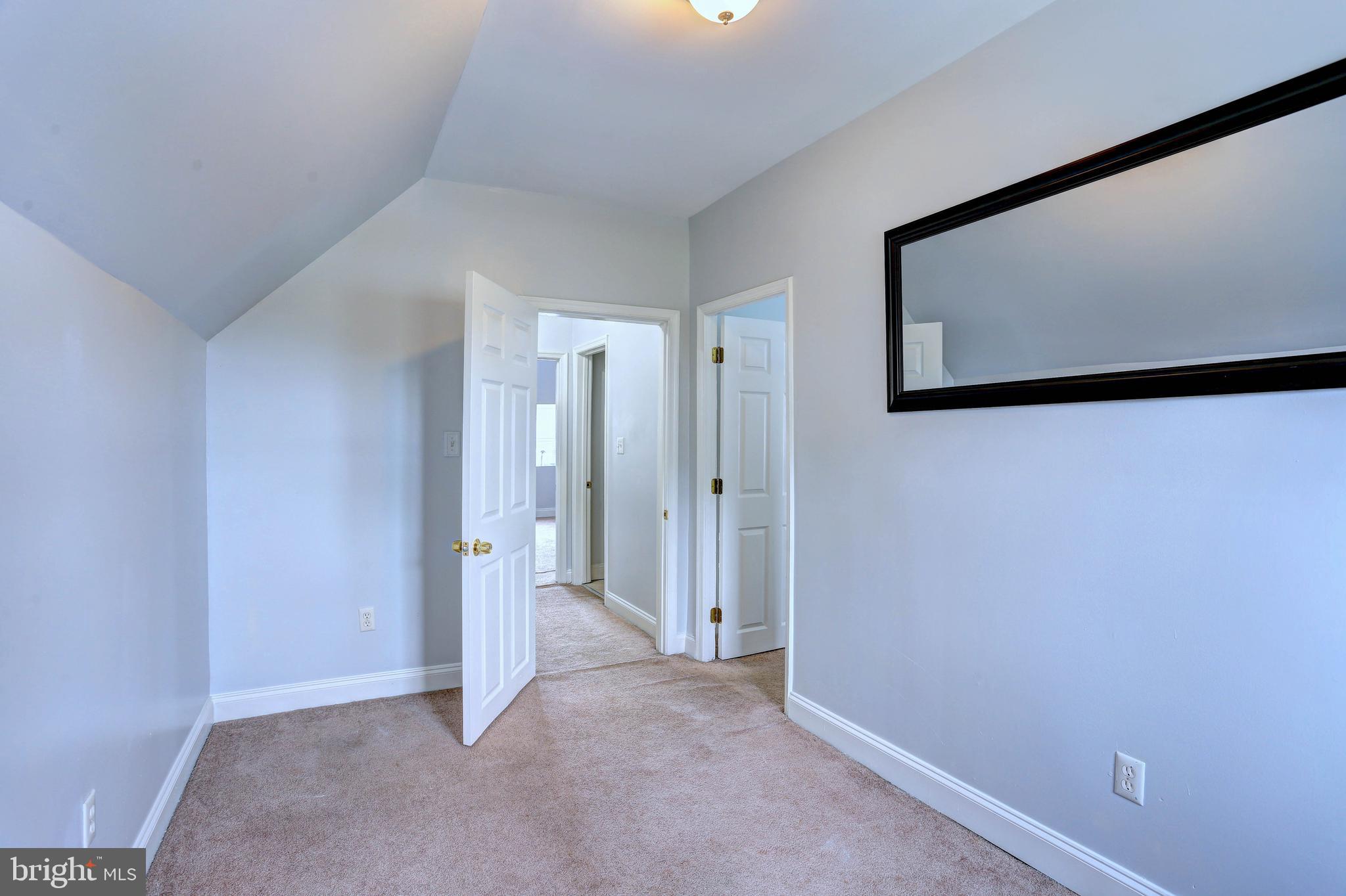 HOWARD PARK - Residential