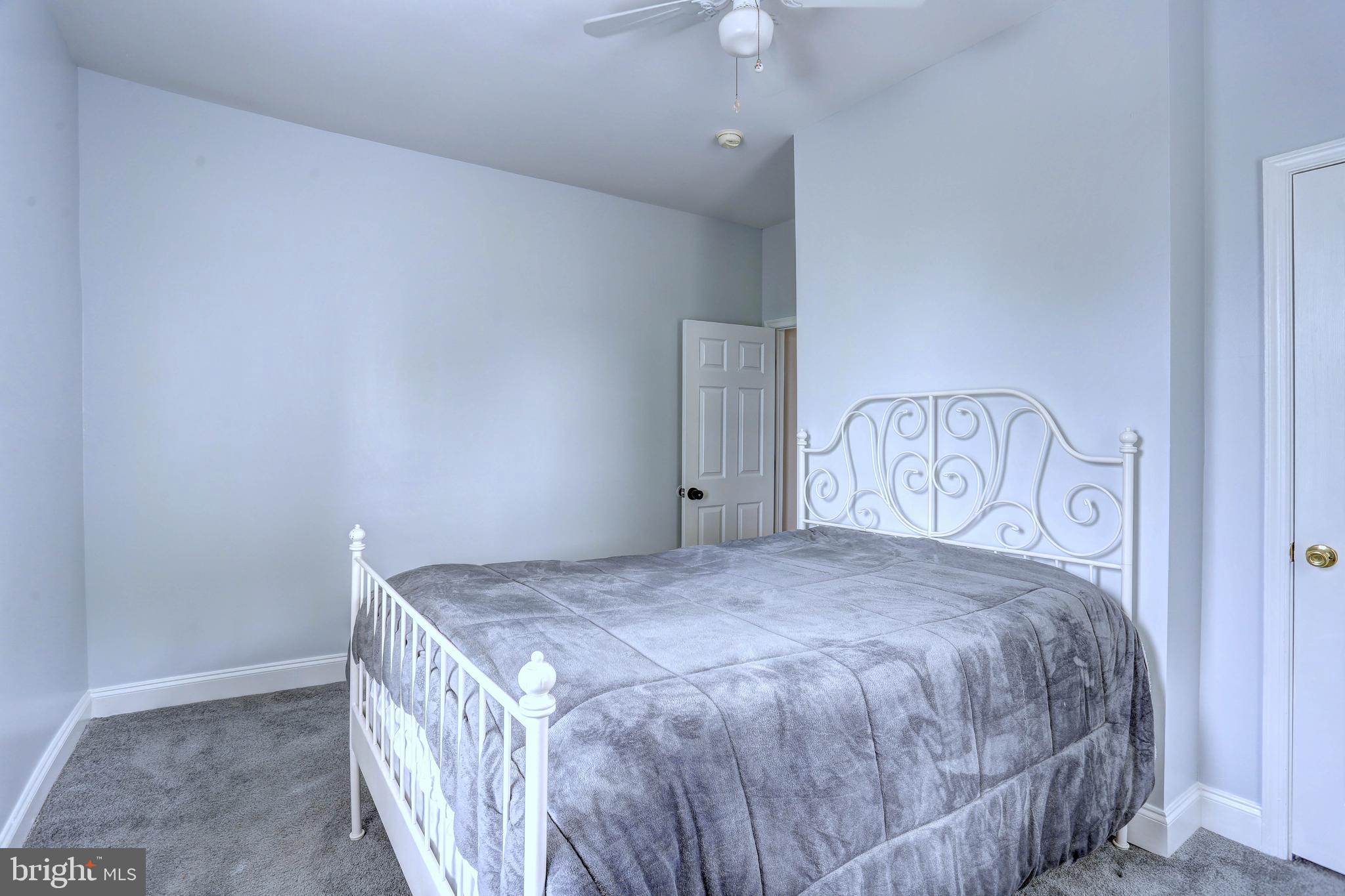 HOWARD PARK - Residential