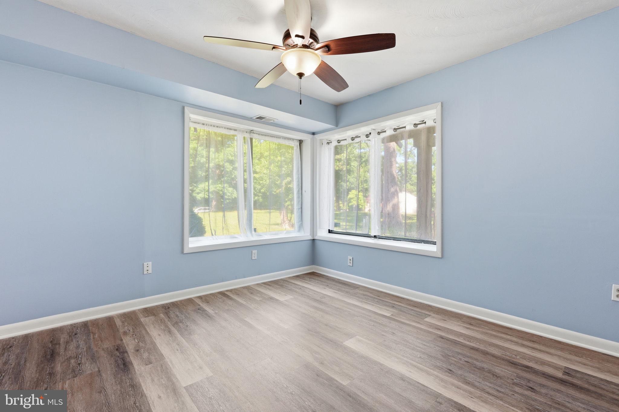 VILLAGE OF OAKLAND MILLS - Residential