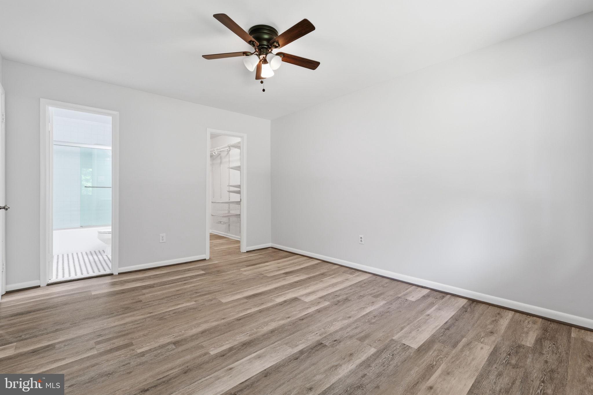 VILLAGE OF OAKLAND MILLS - Residential