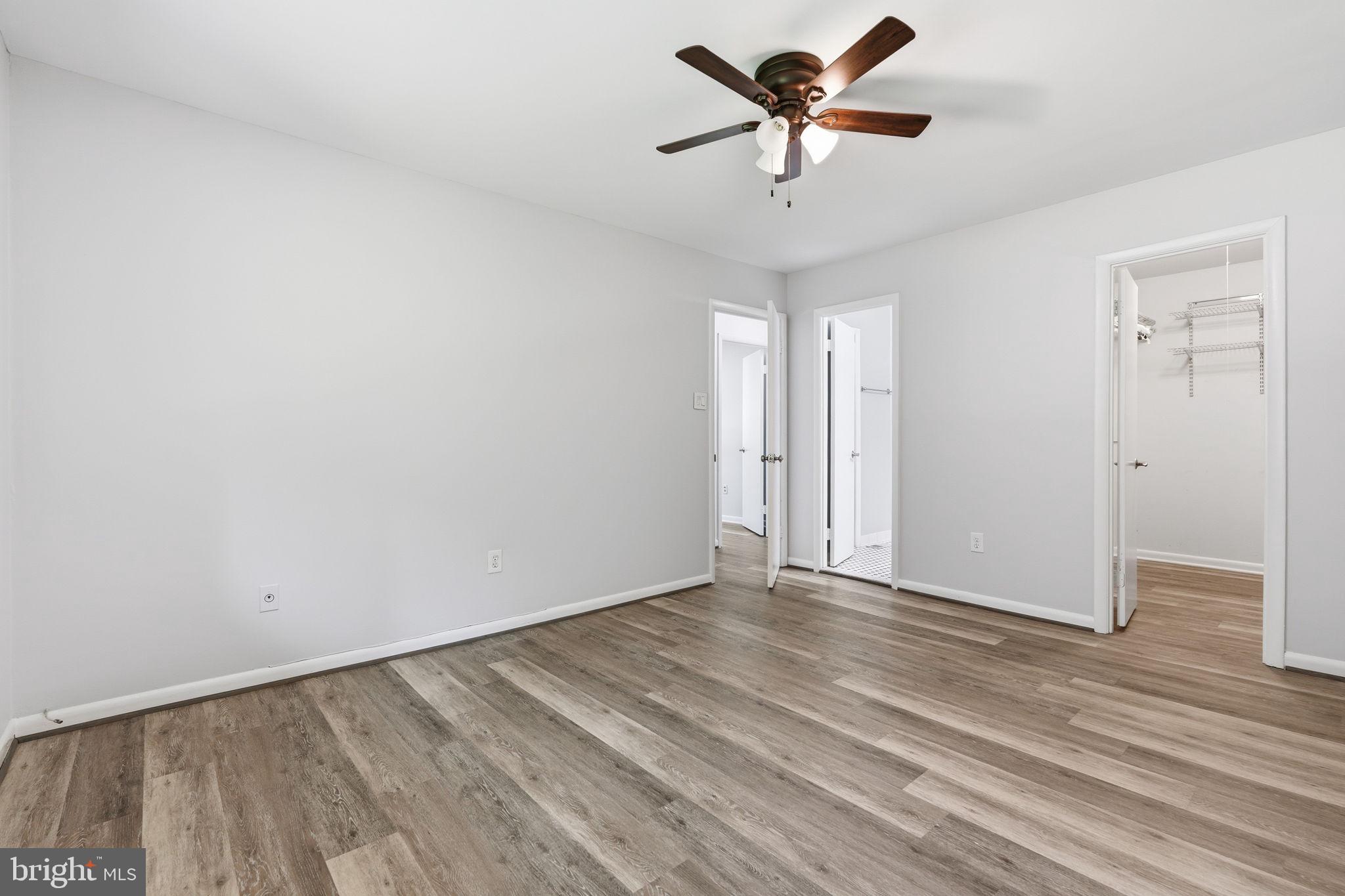 VILLAGE OF OAKLAND MILLS - Residential