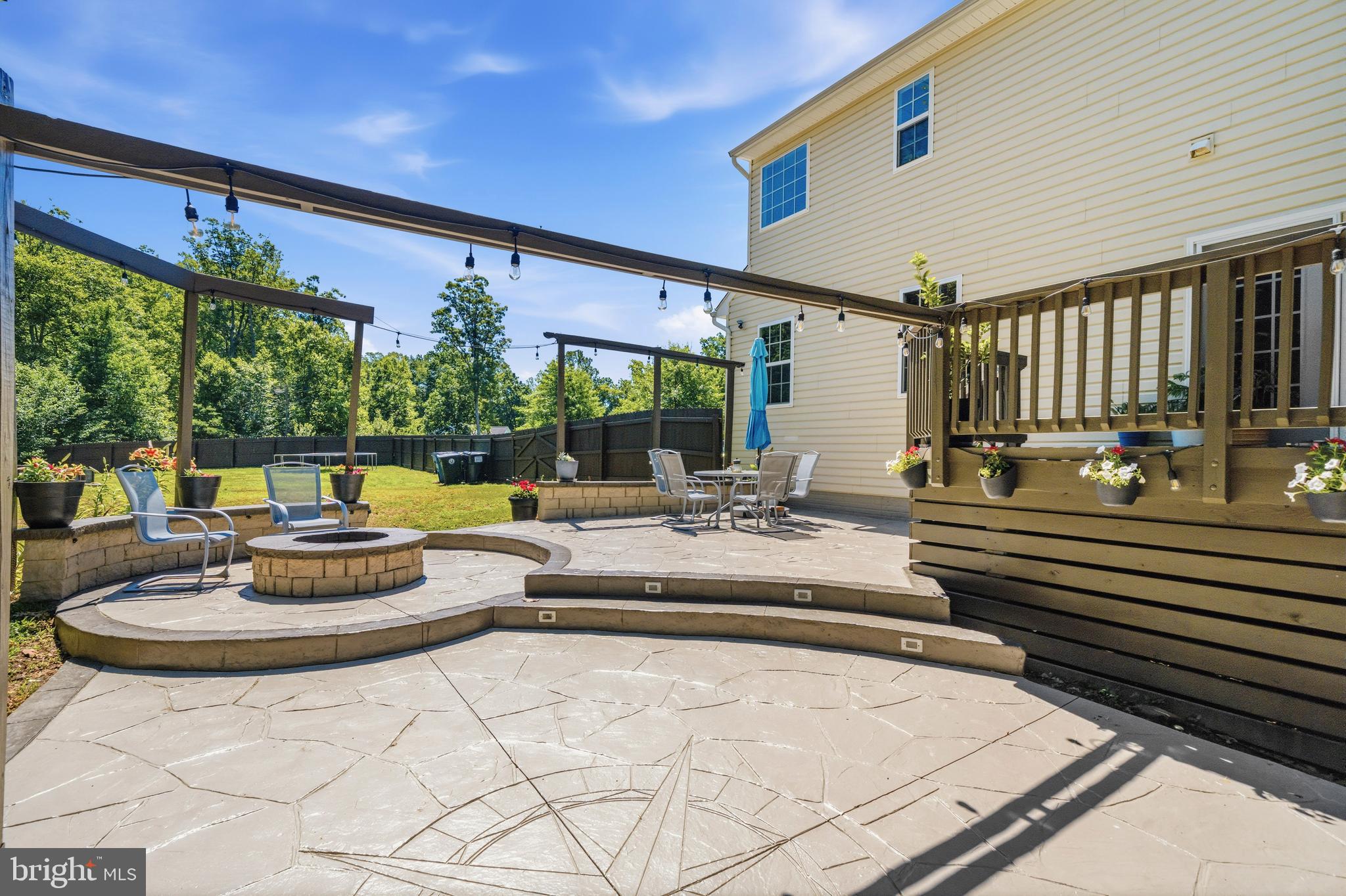 POPLAR HILLS - Residential