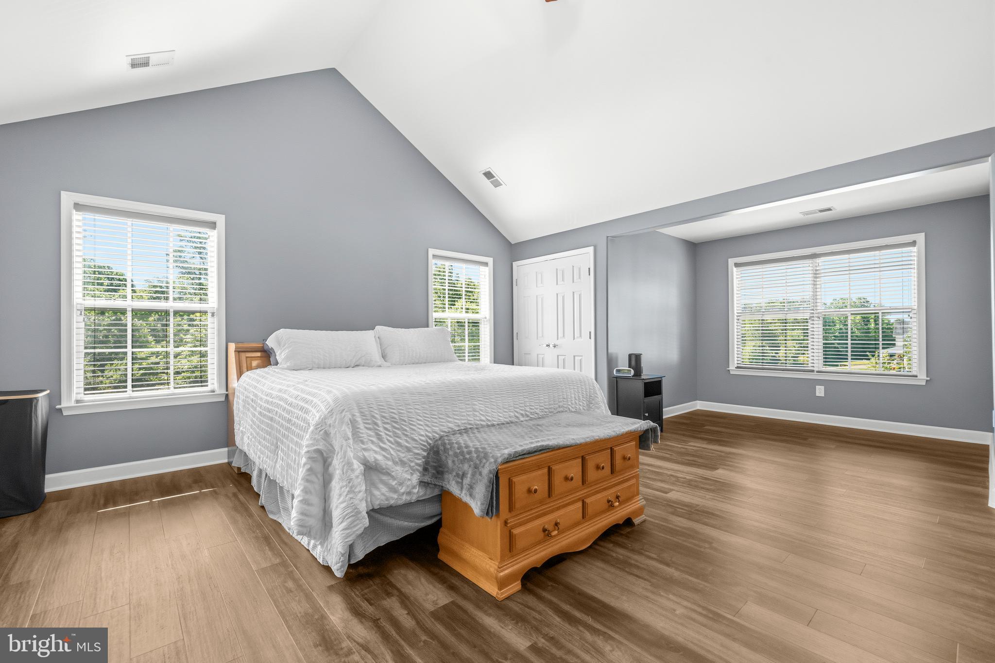 POPLAR HILLS - Residential