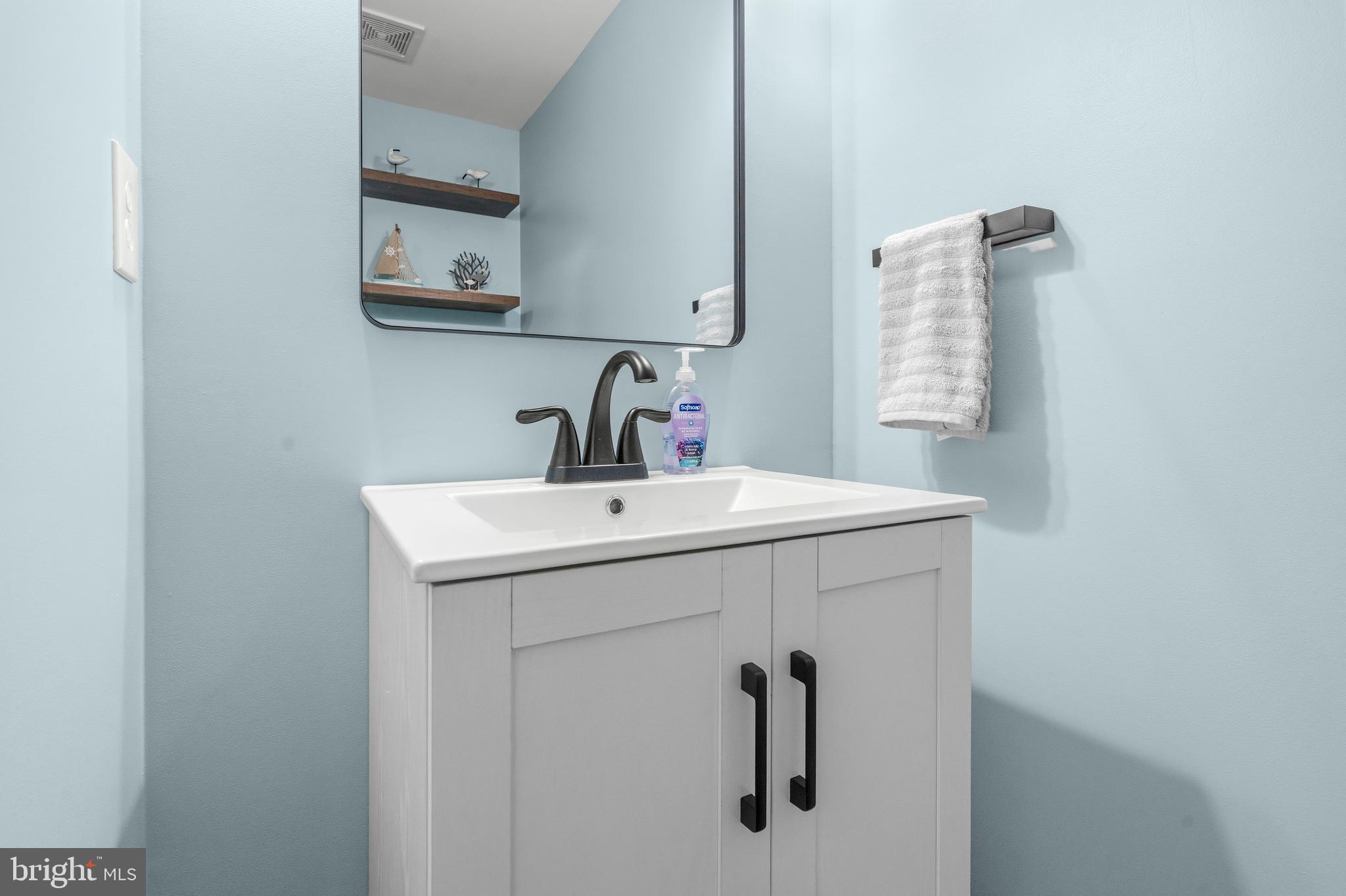 POPLAR HILLS - Residential