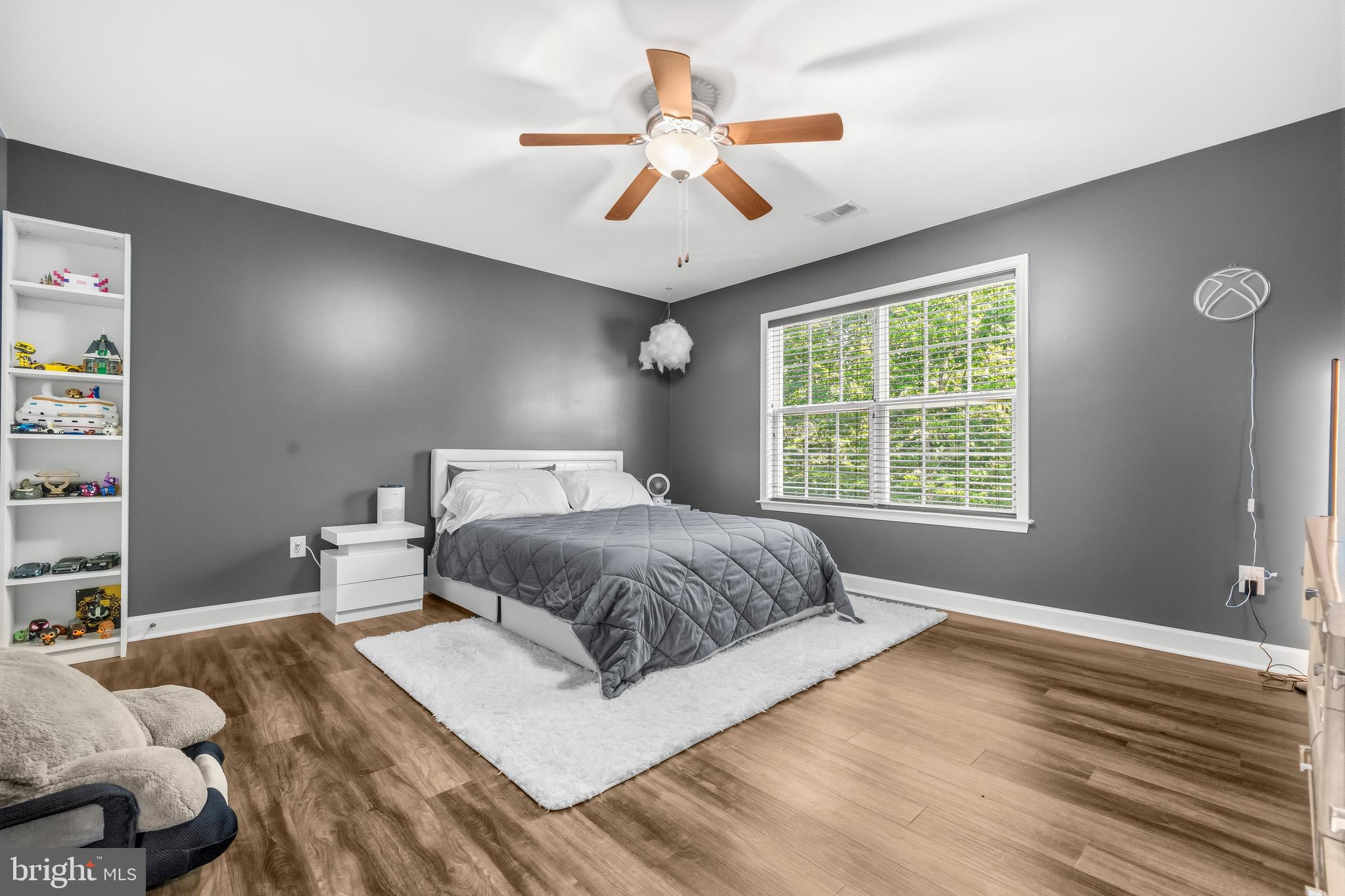 POPLAR HILLS - Residential