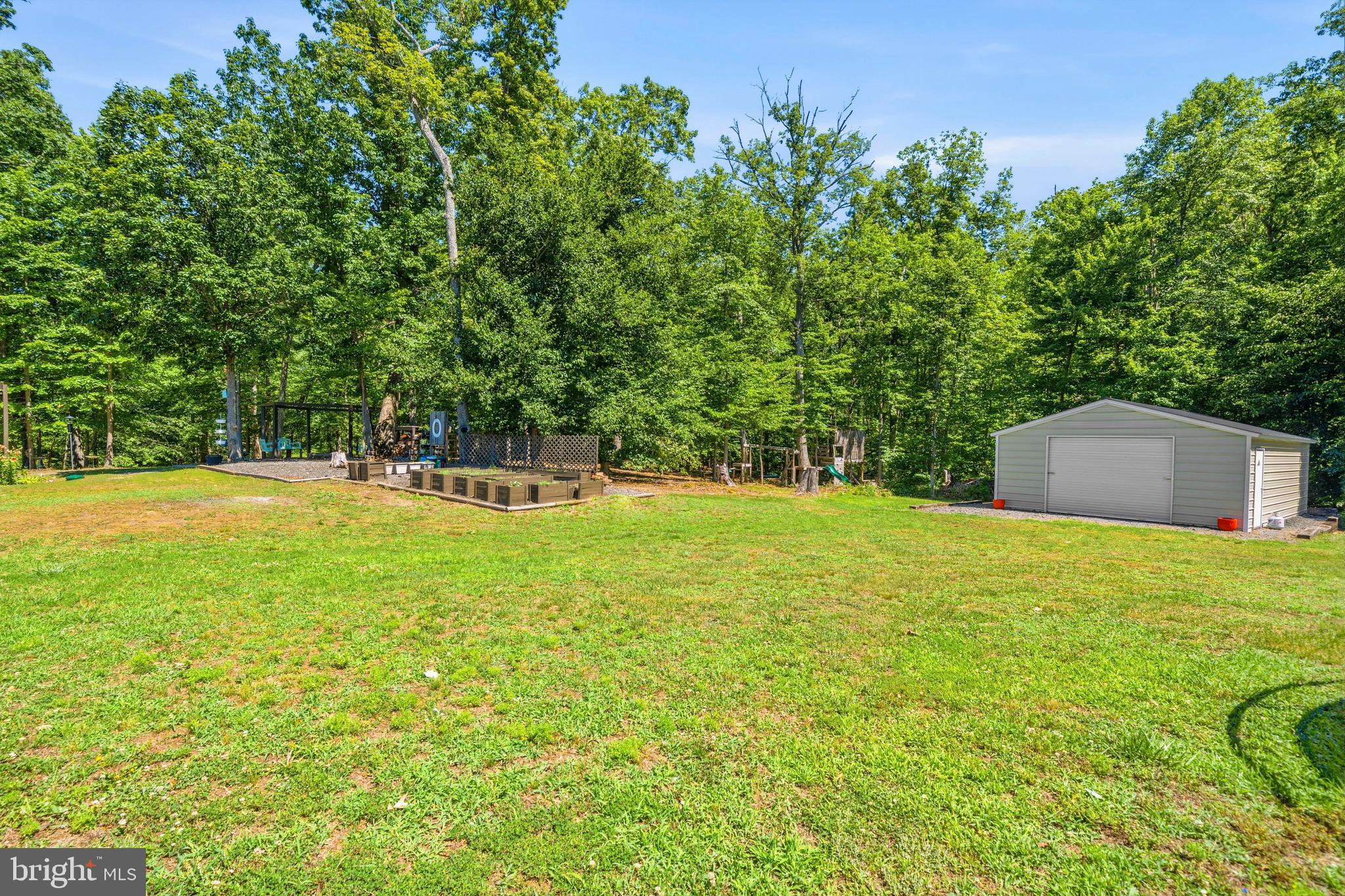 POPLAR HILLS - Residential