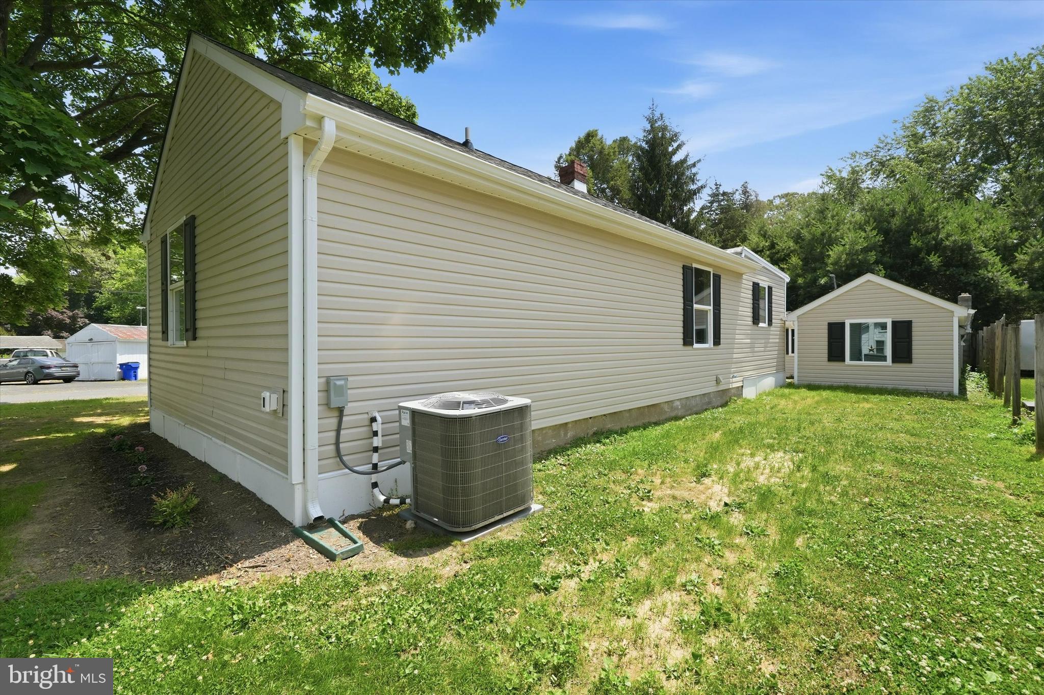 HACKS POINT - Residential