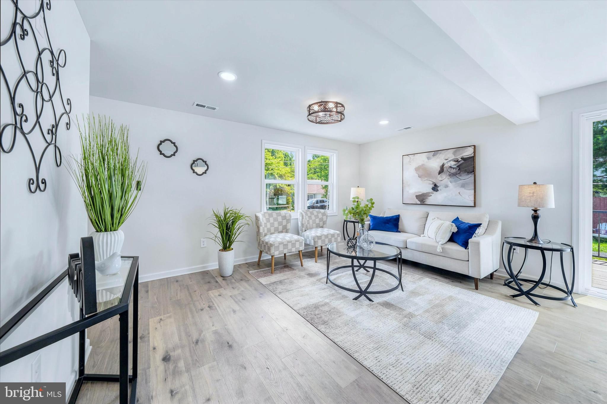 HACKS POINT - Residential