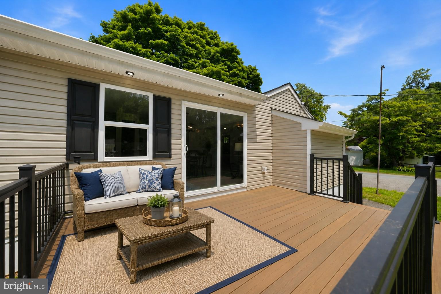 HACKS POINT - Residential