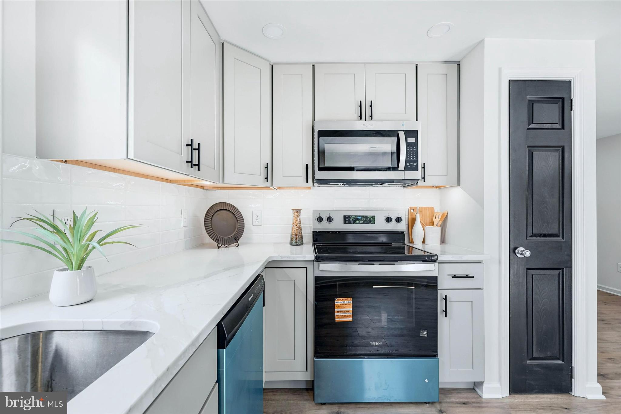 HACKS POINT - Residential