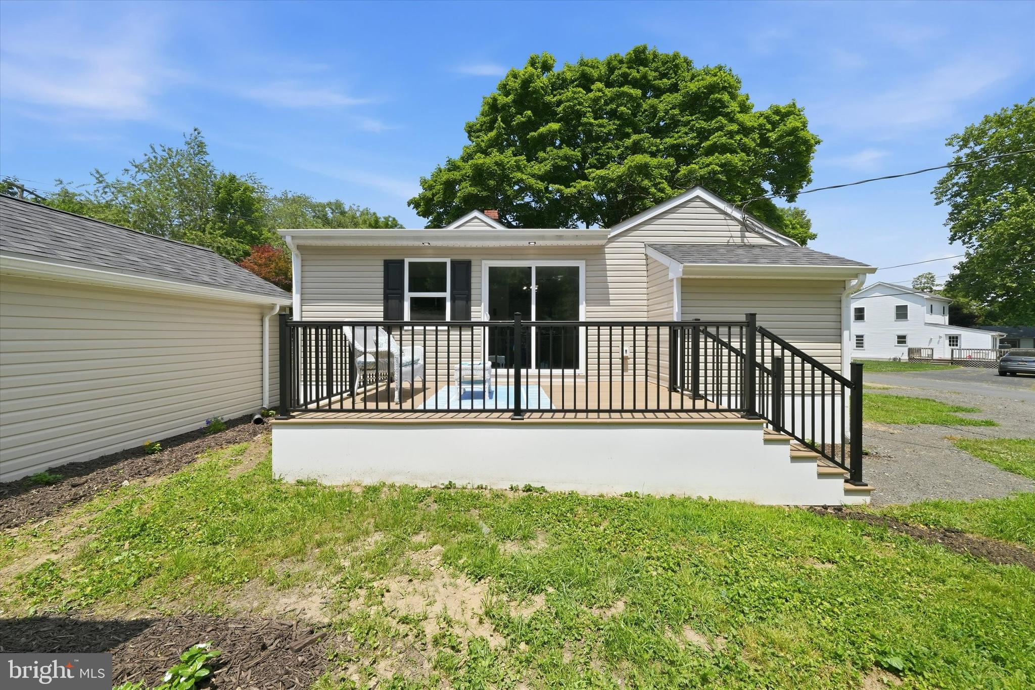 HACKS POINT - Residential