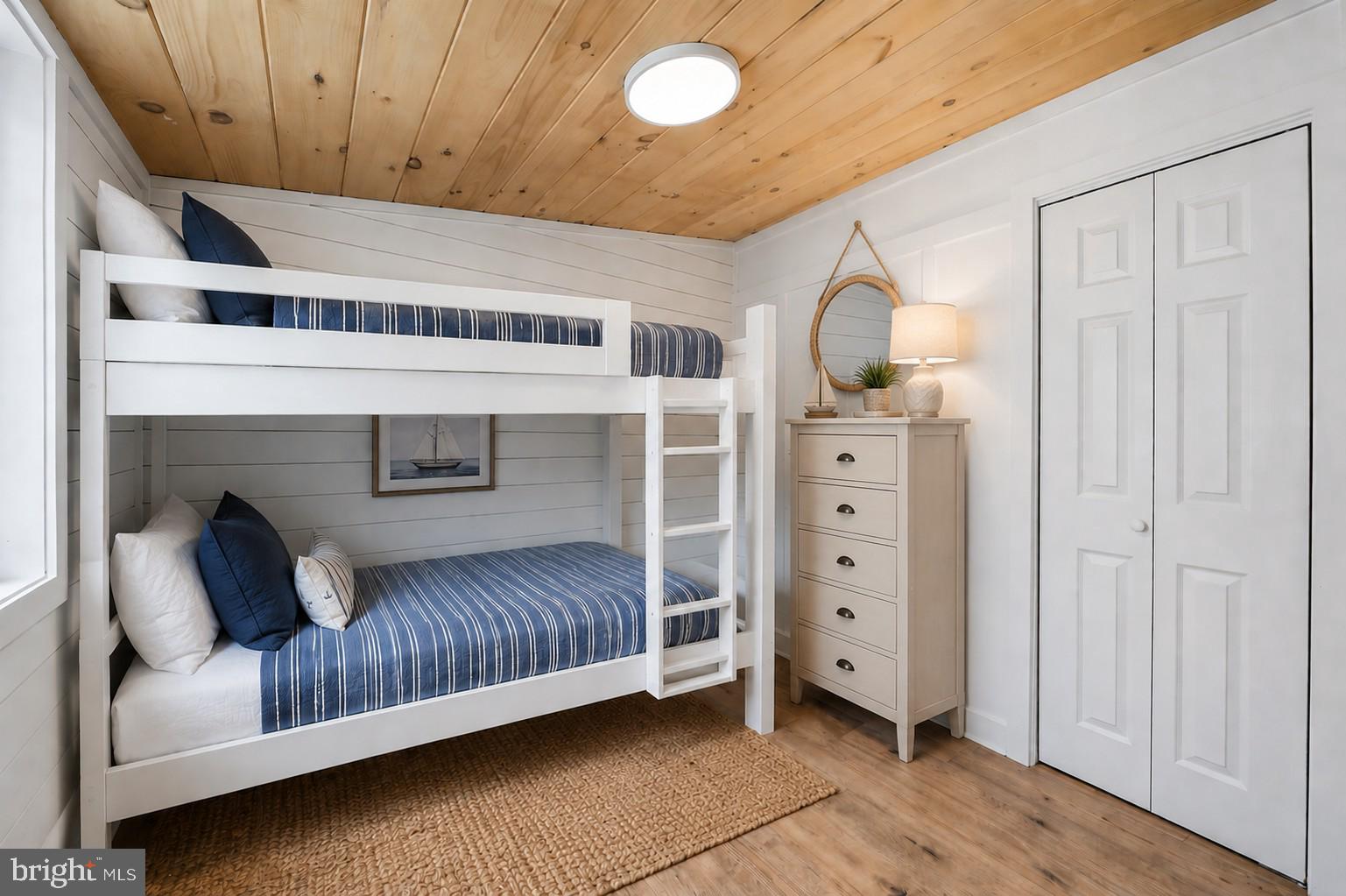 HACKS POINT - Residential
