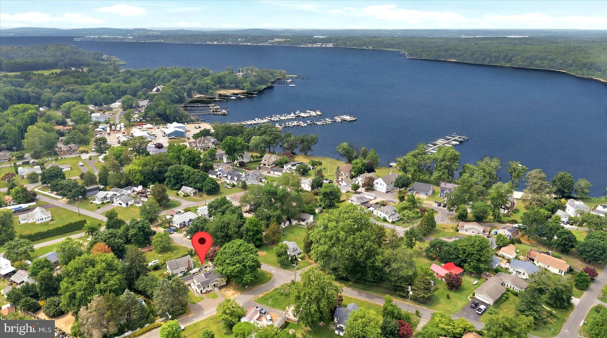HACKS POINT - Residential