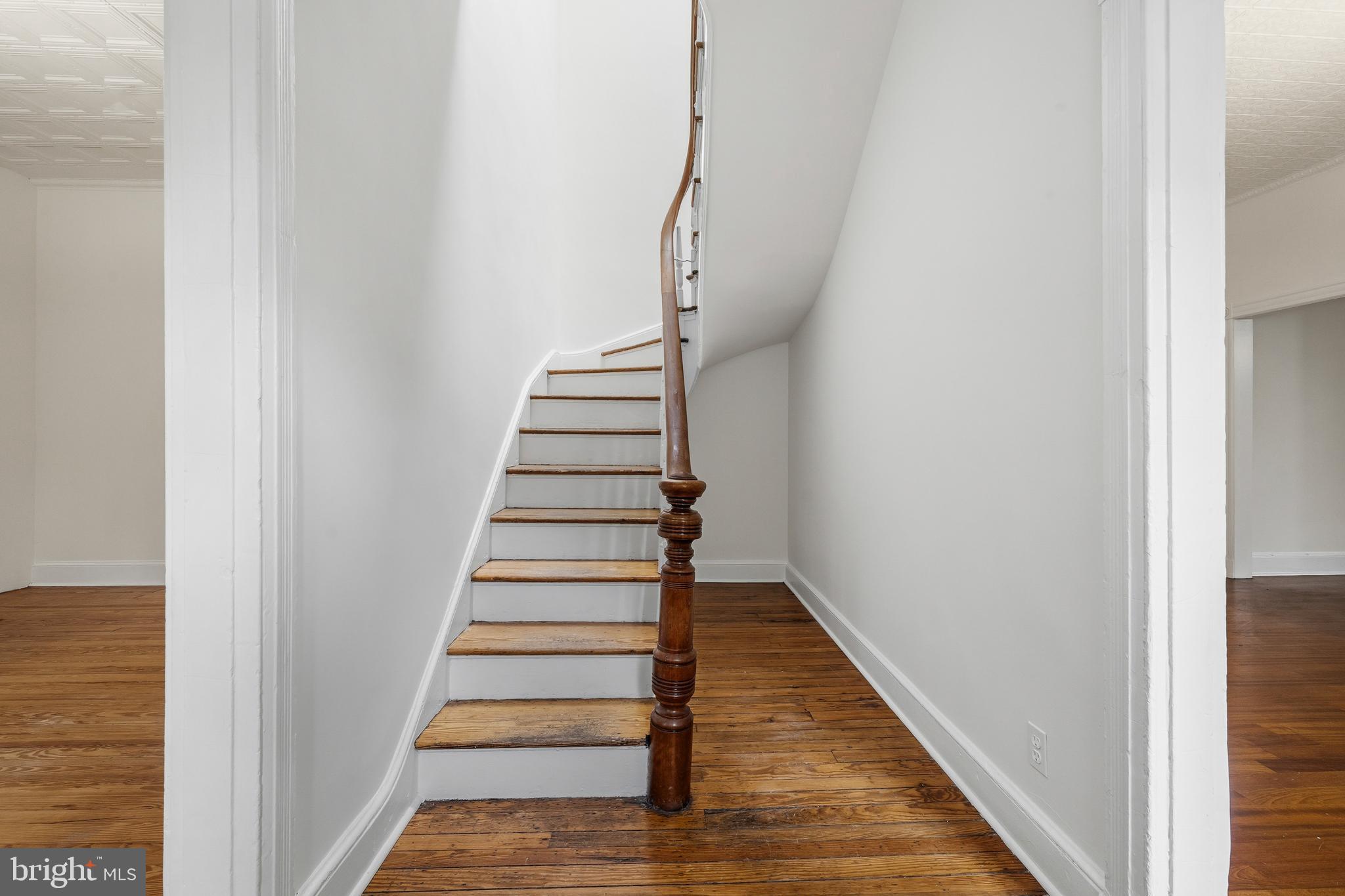 CAPITOL HILL - Residential