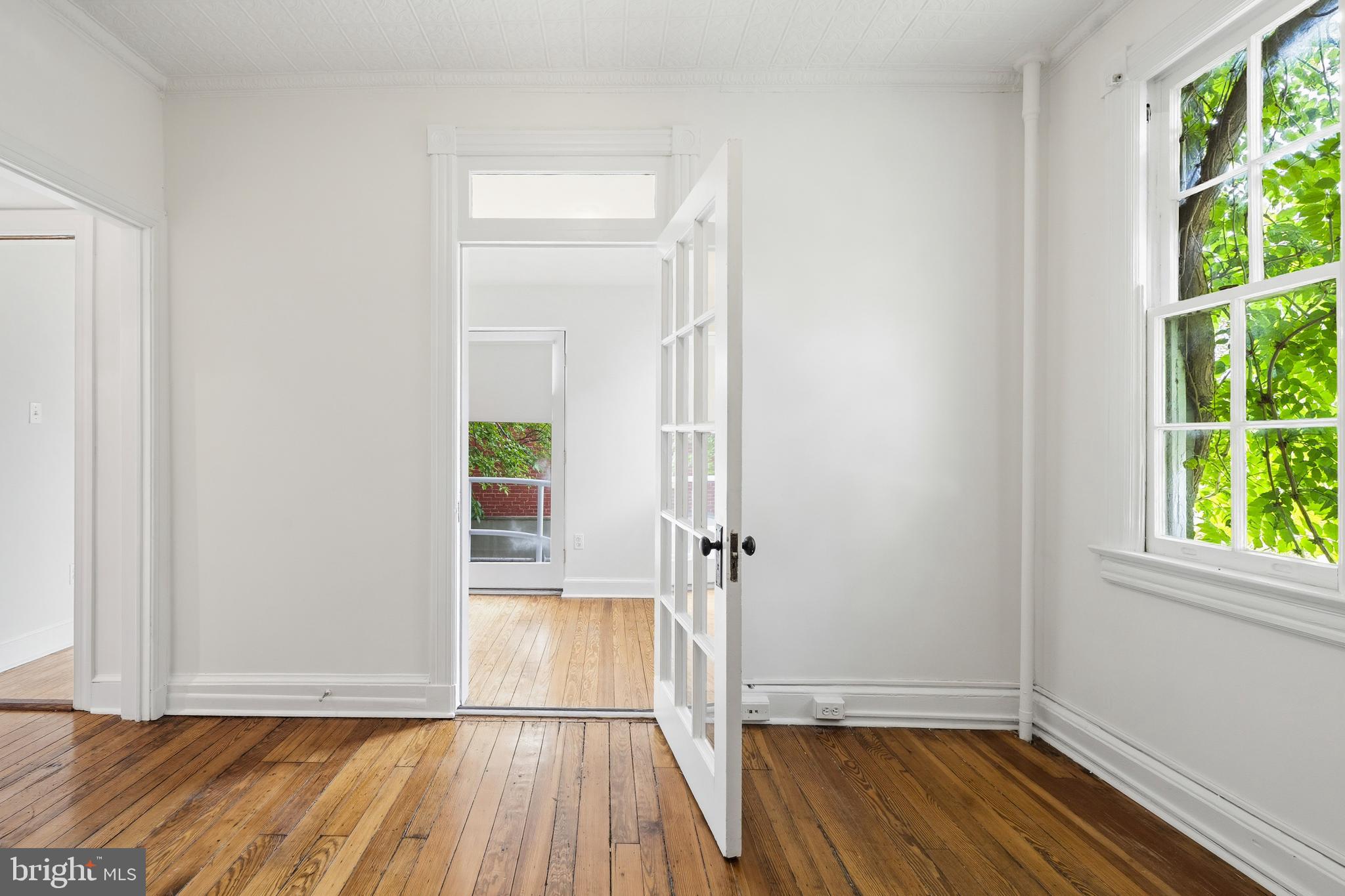 CAPITOL HILL - Residential