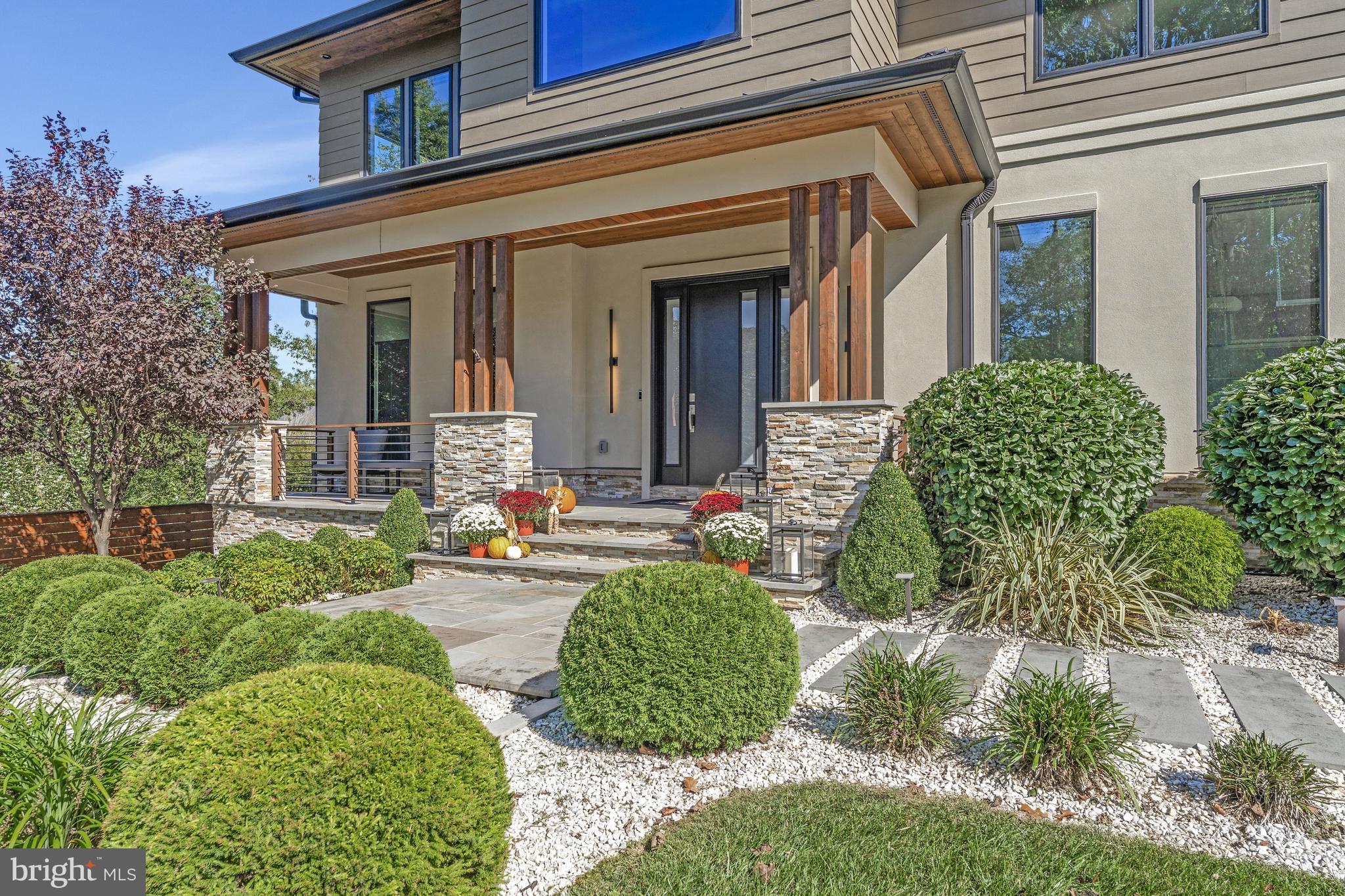 BROOKHAVEN - Residential