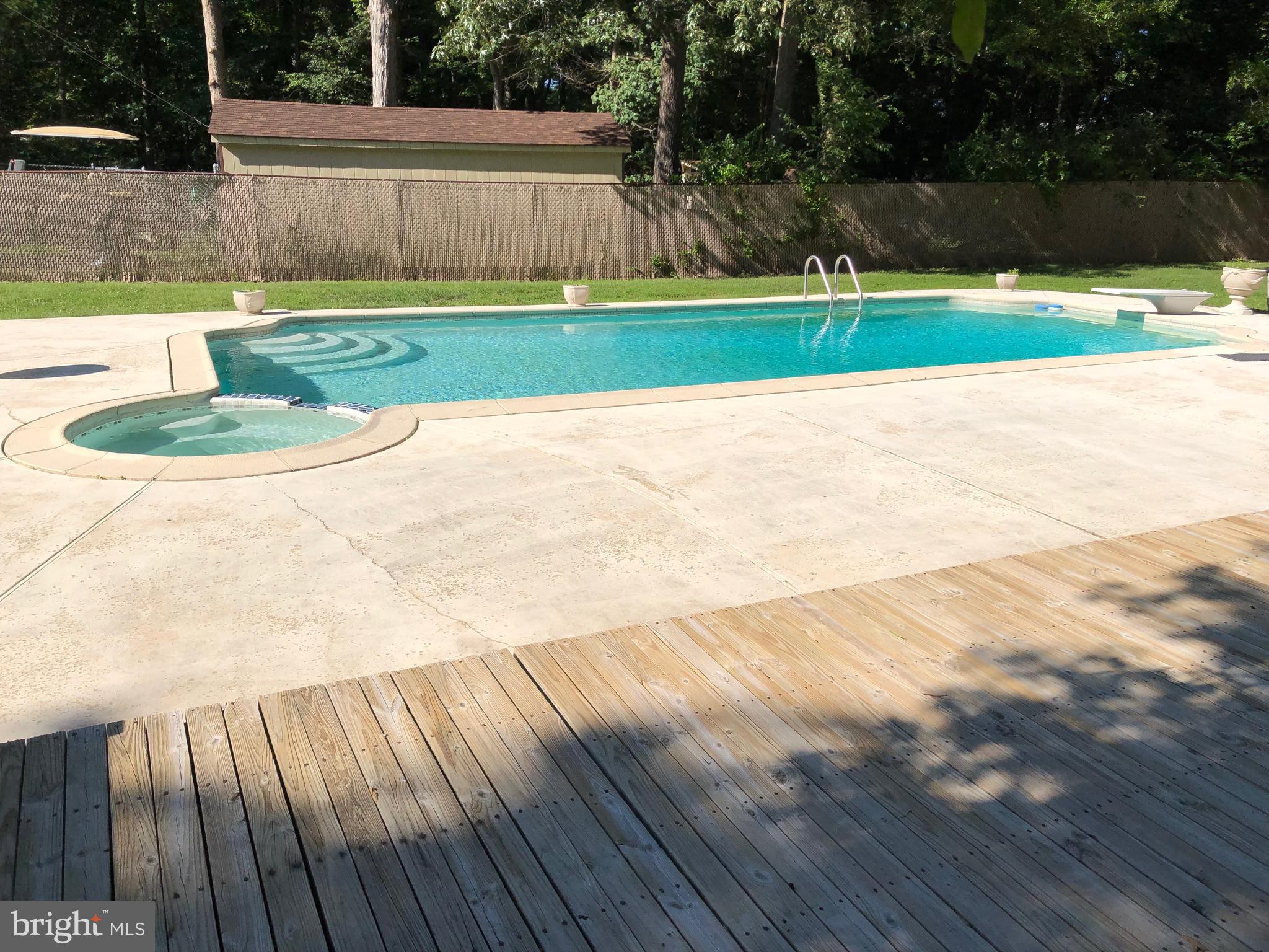 MATTAWOMAN ESTATES - Residential