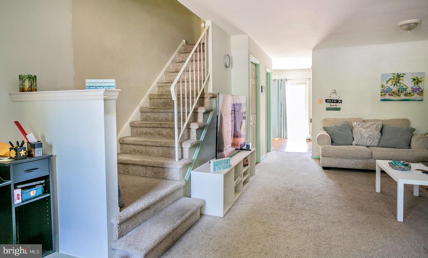 WALNUT RIDGE ESTS - Residential
