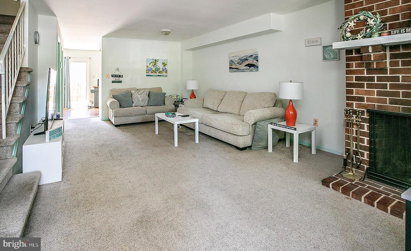 WALNUT RIDGE ESTS - Residential