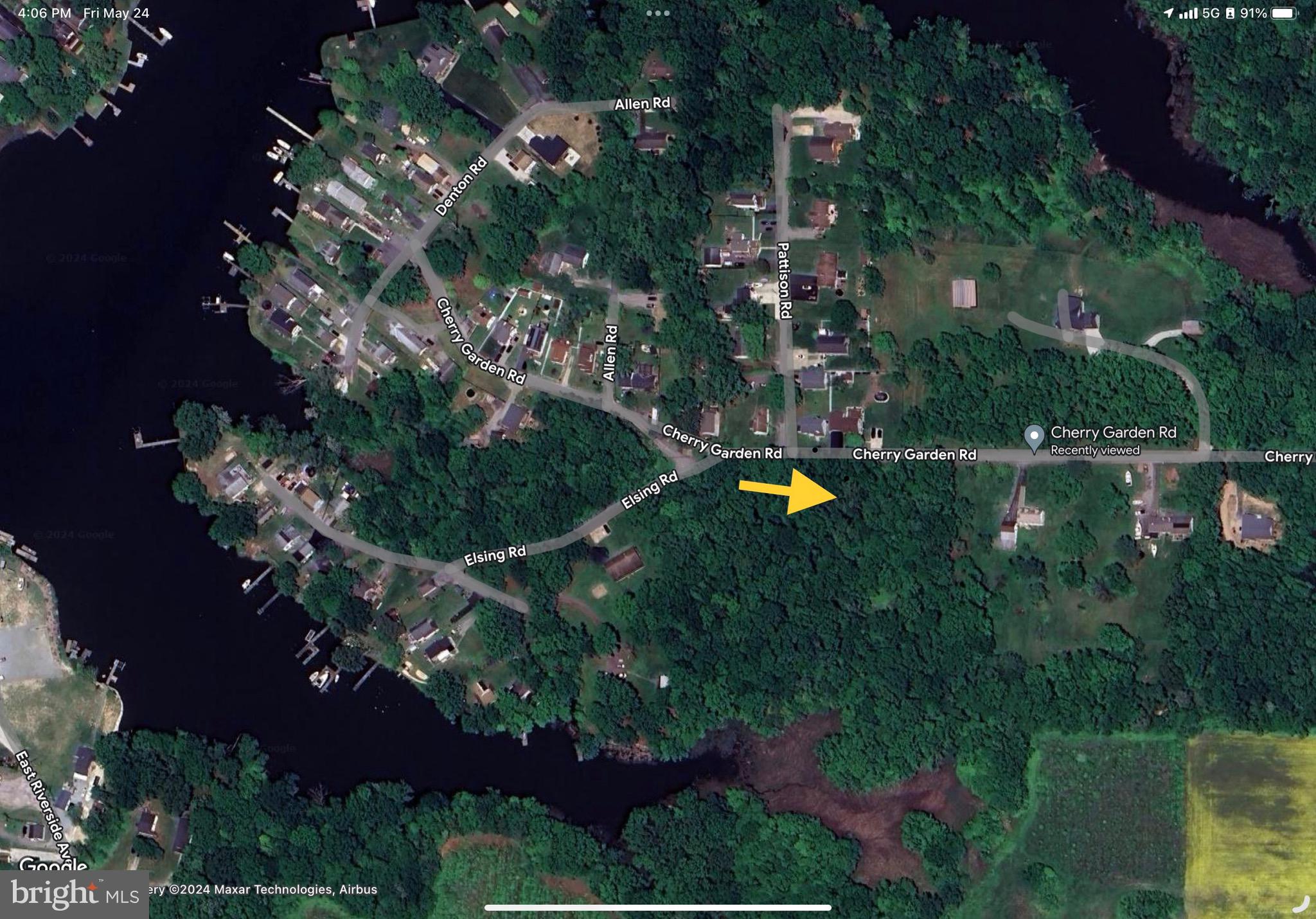 Vacant lot. Public utilities available.