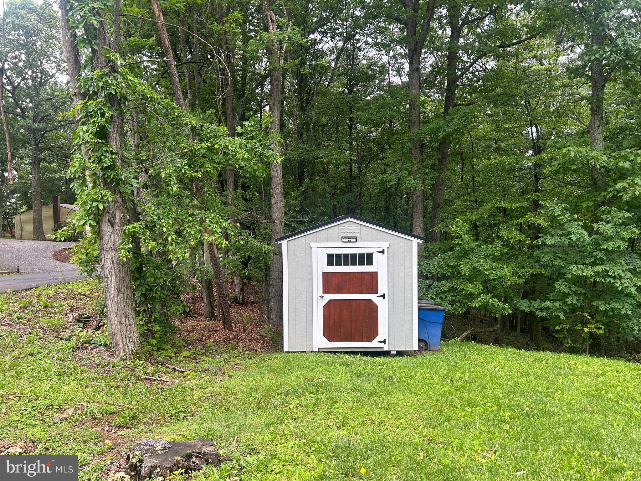 DOGWOOD - Residential