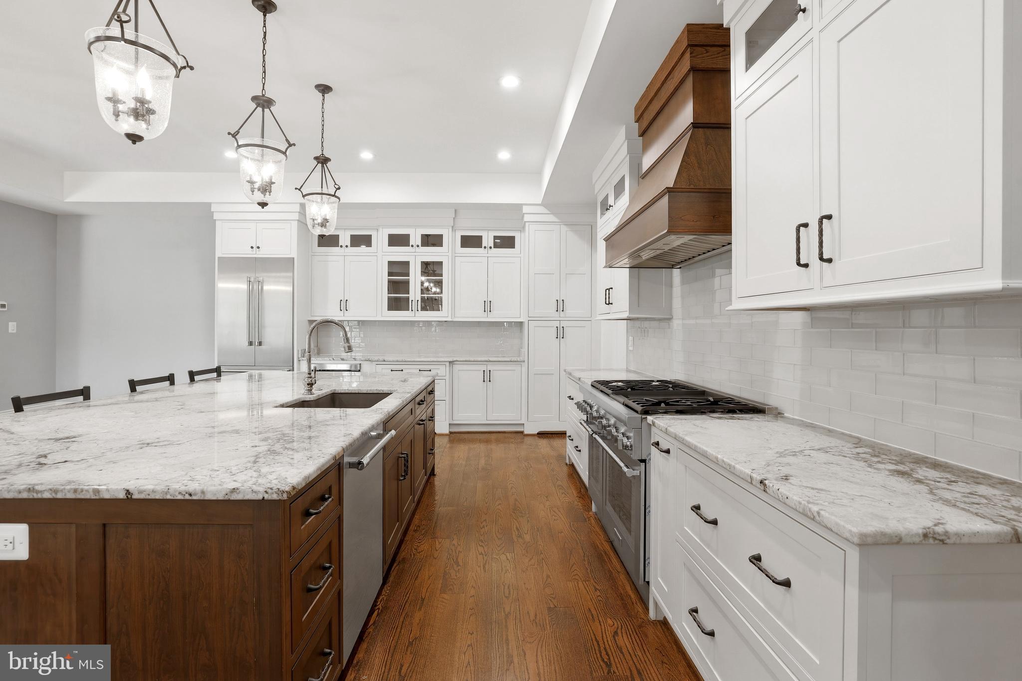 SANPINE SPRINGS - Residential