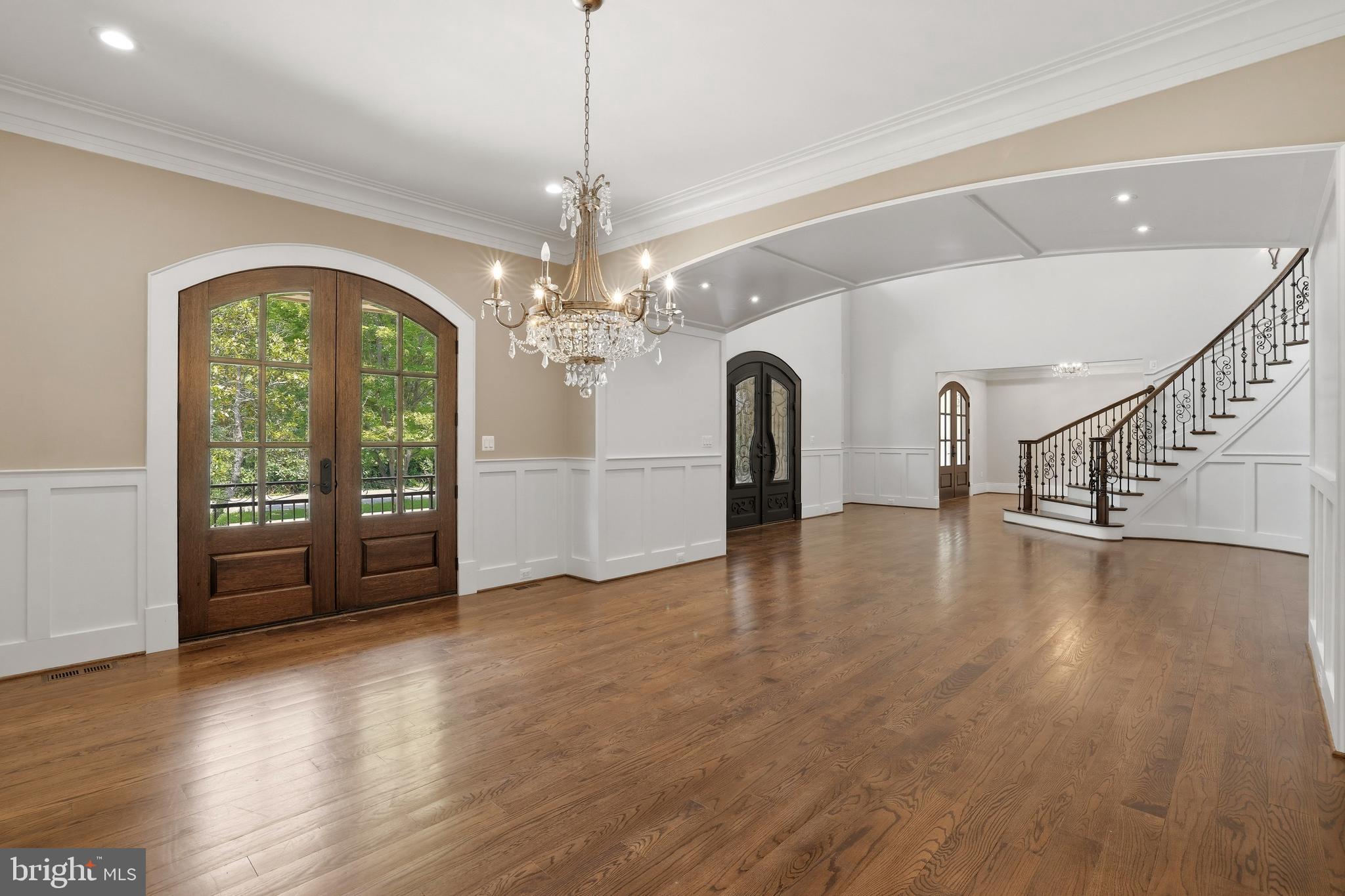 SANPINE SPRINGS - Residential