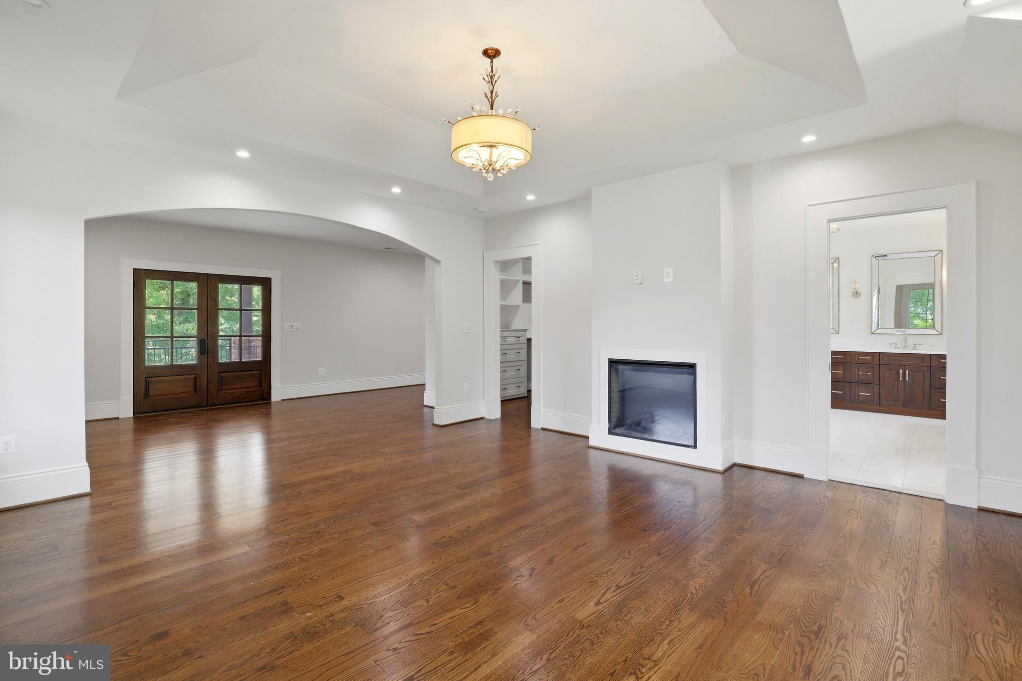 SANPINE SPRINGS - Residential