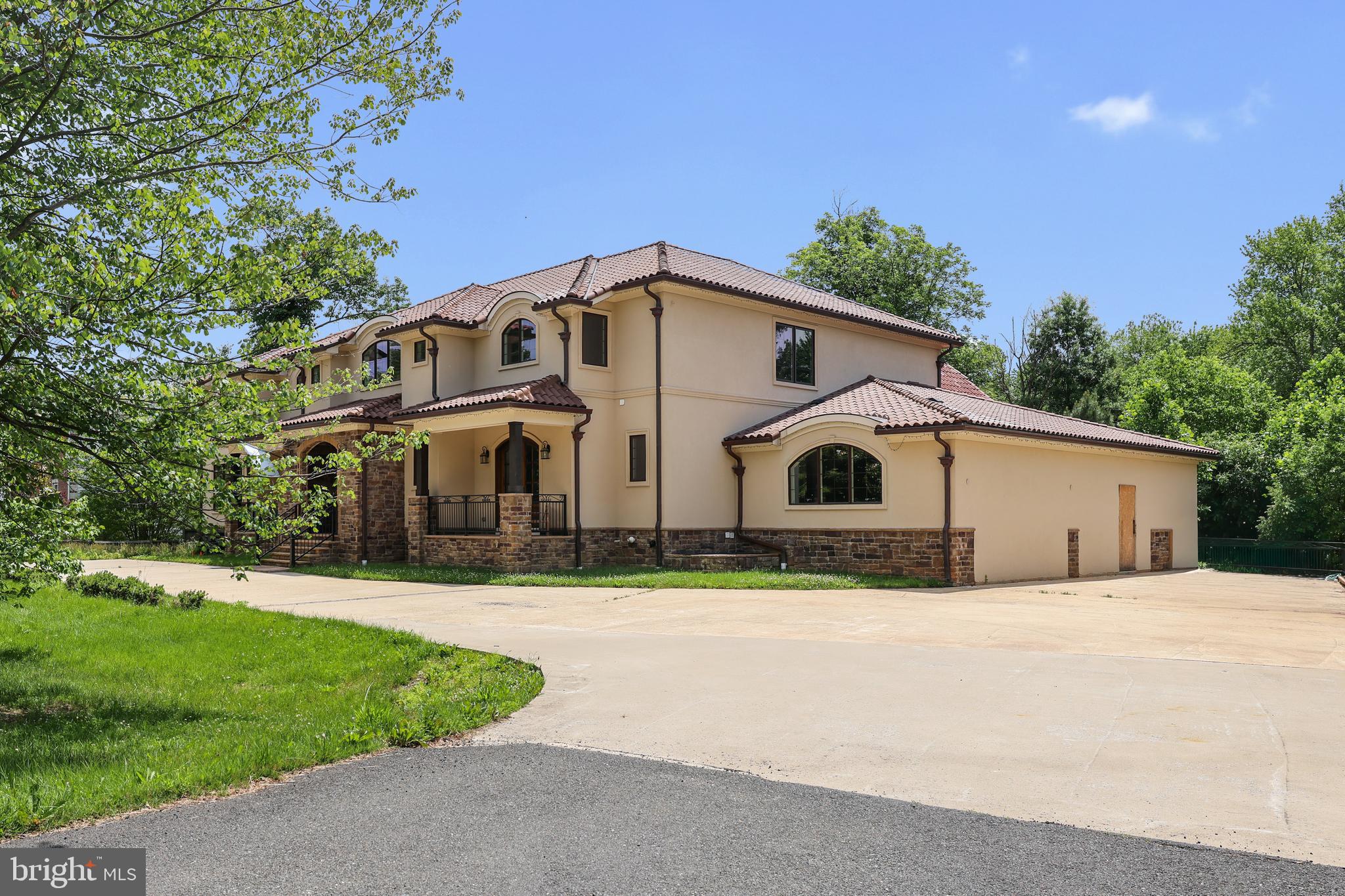 SANPINE SPRINGS - Residential