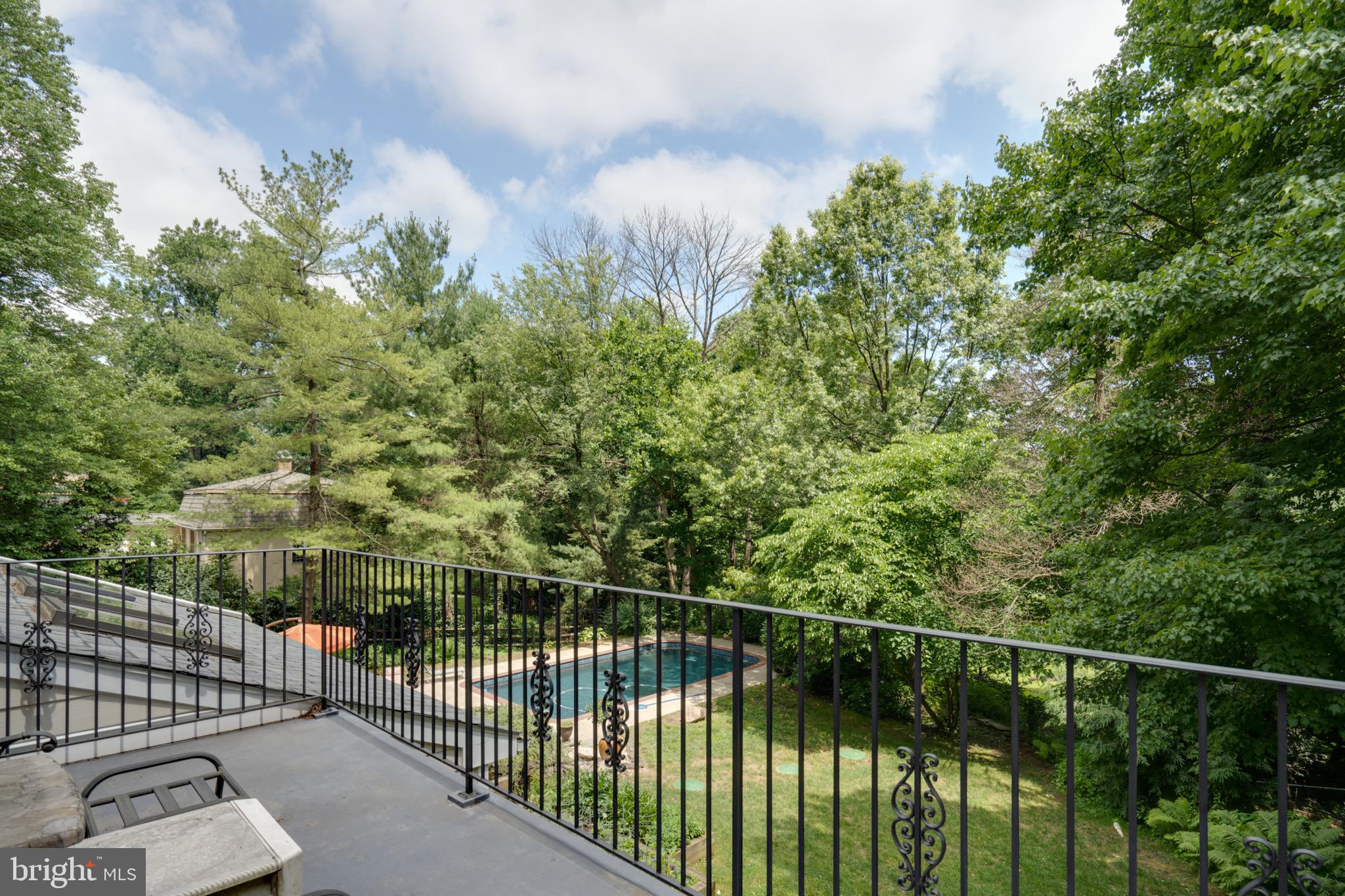 ARONIMINK - Residential