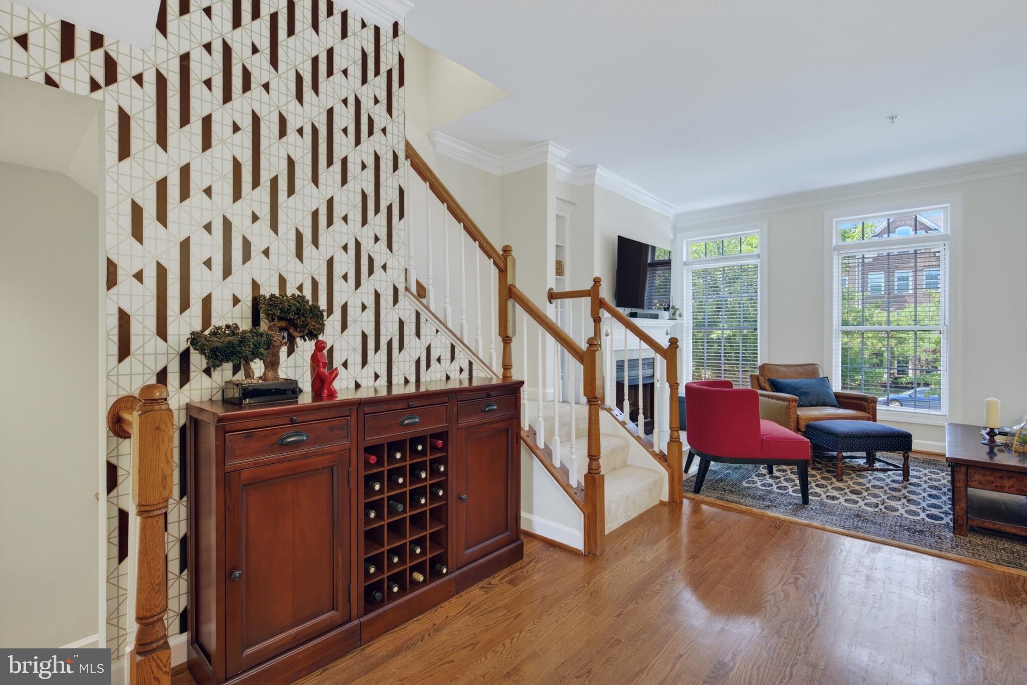 BALLSTON CREST - Residential