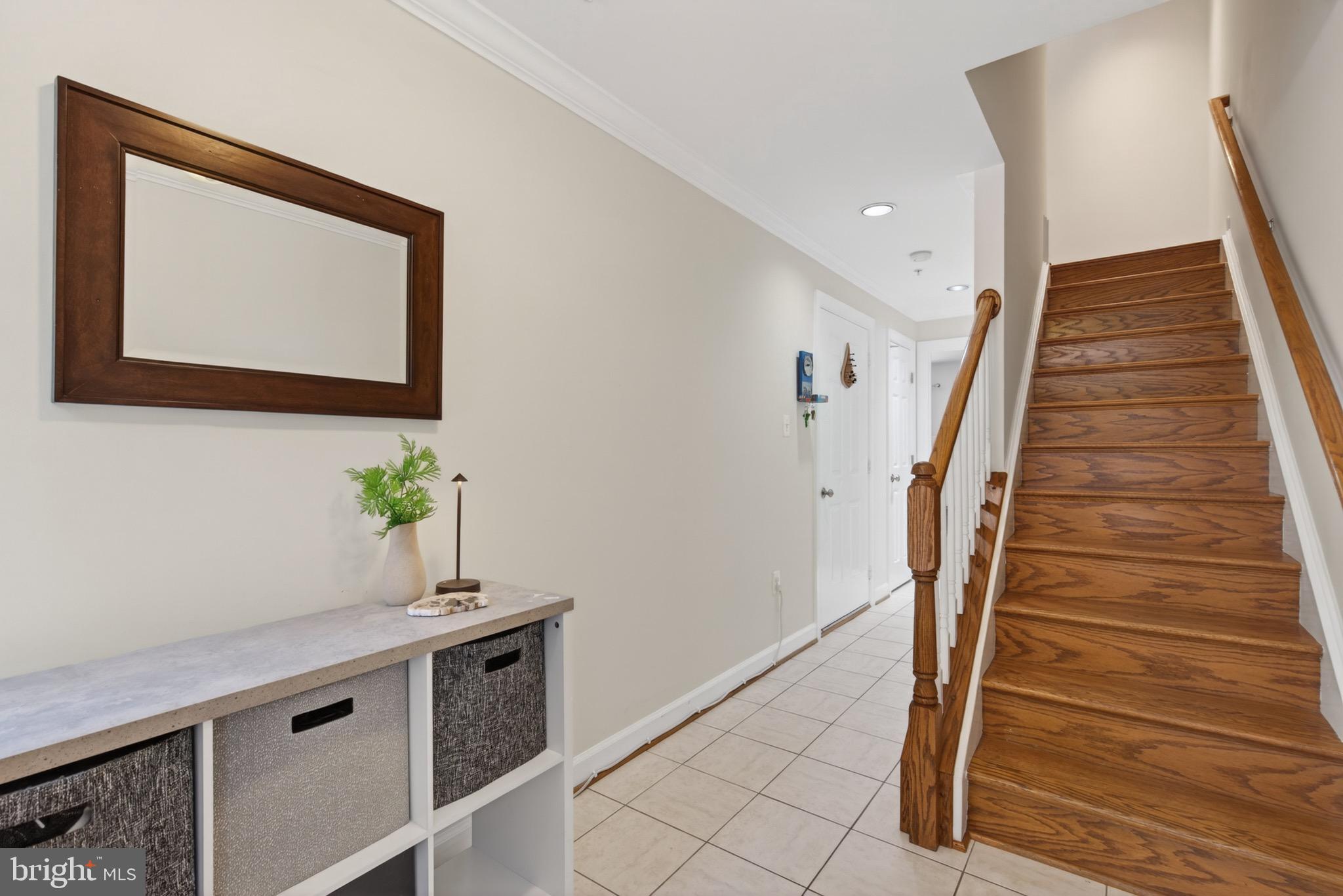 BALLSTON CREST - Residential