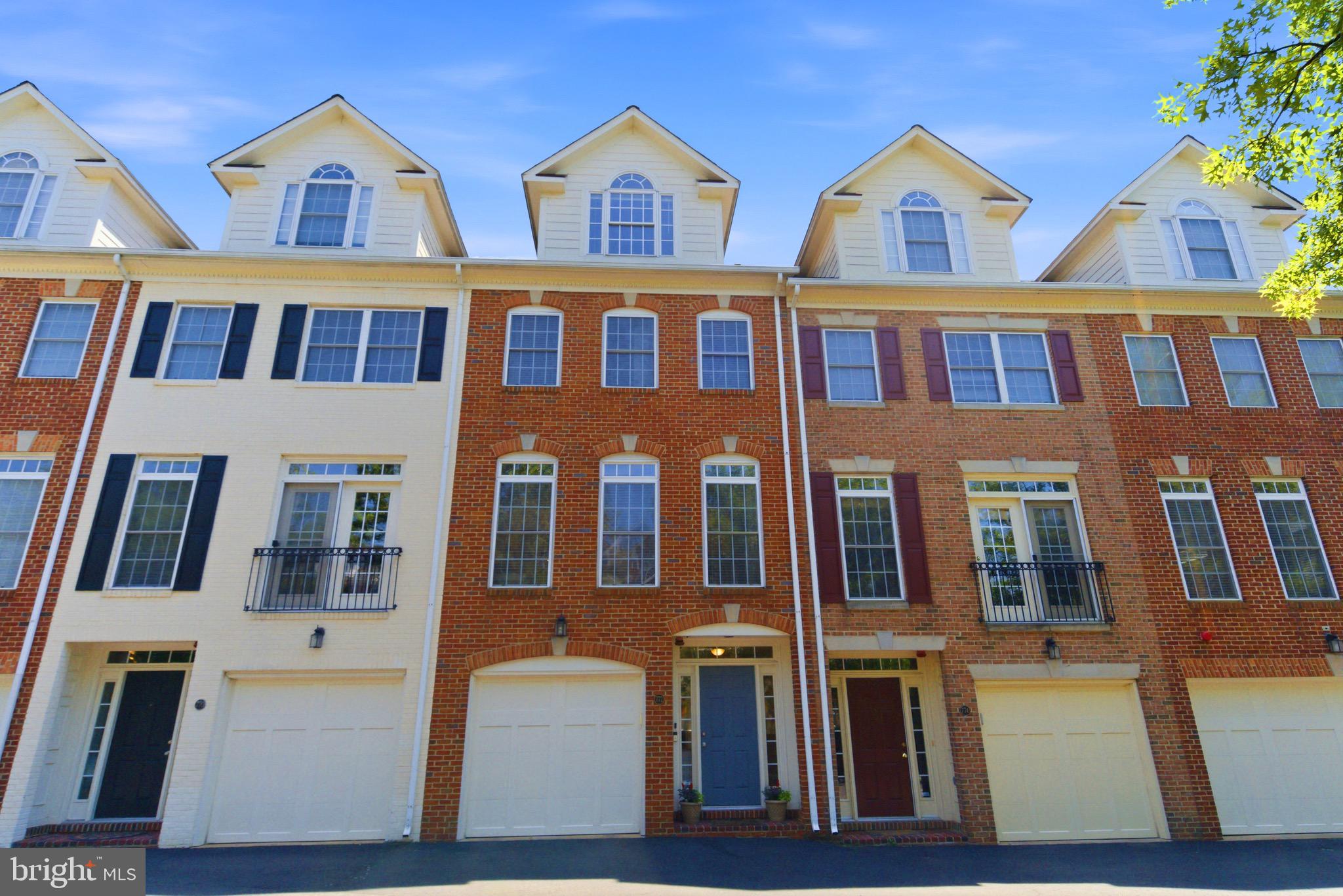 BALLSTON CREST - Residential