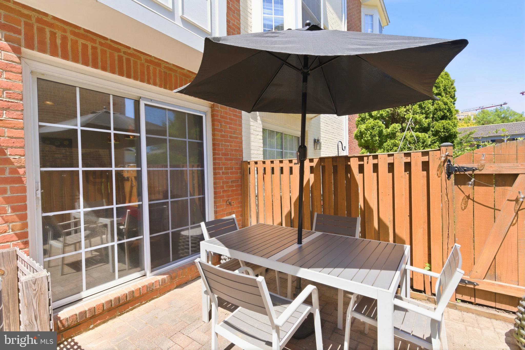 BALLSTON CREST - Residential