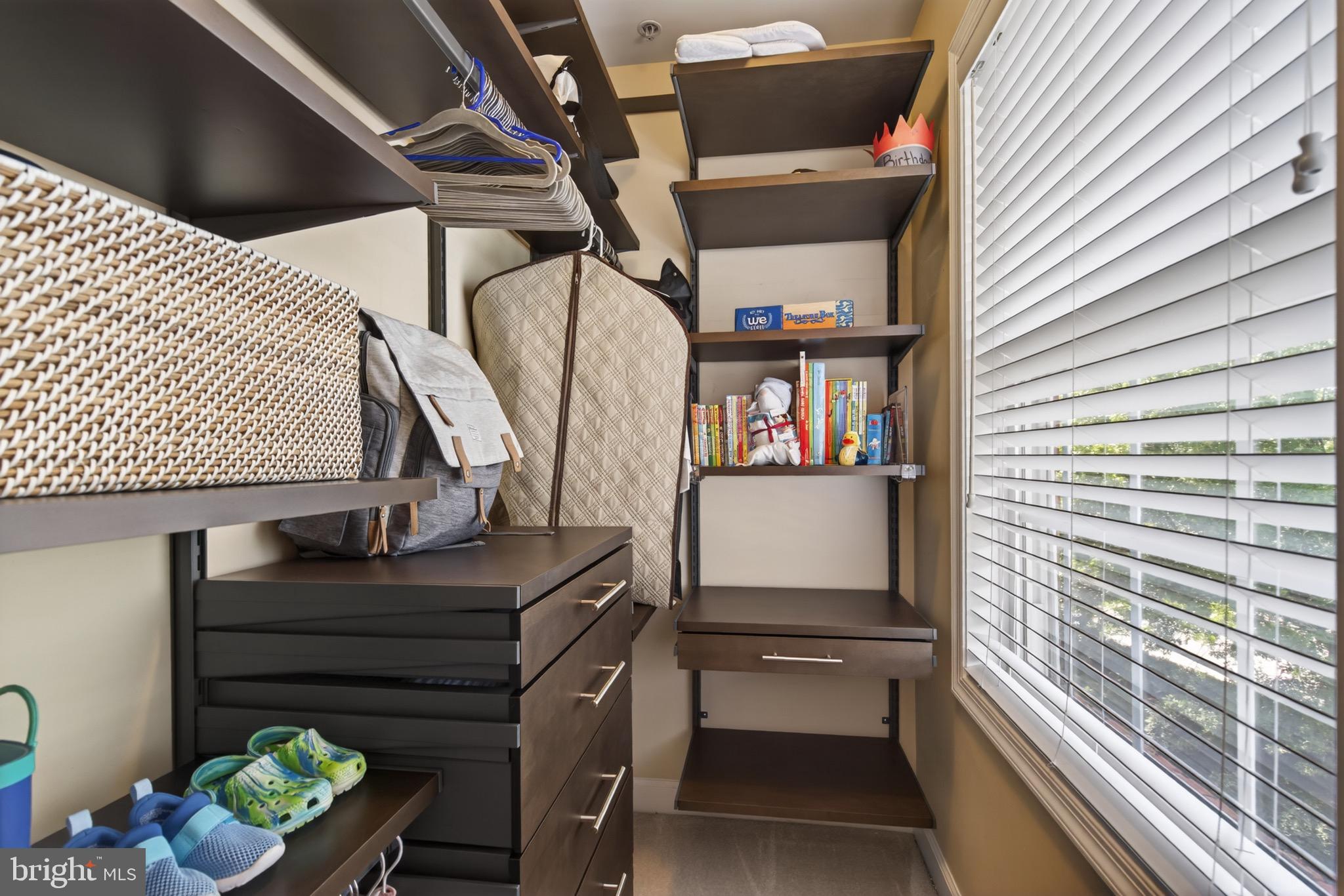 BALLSTON CREST - Residential