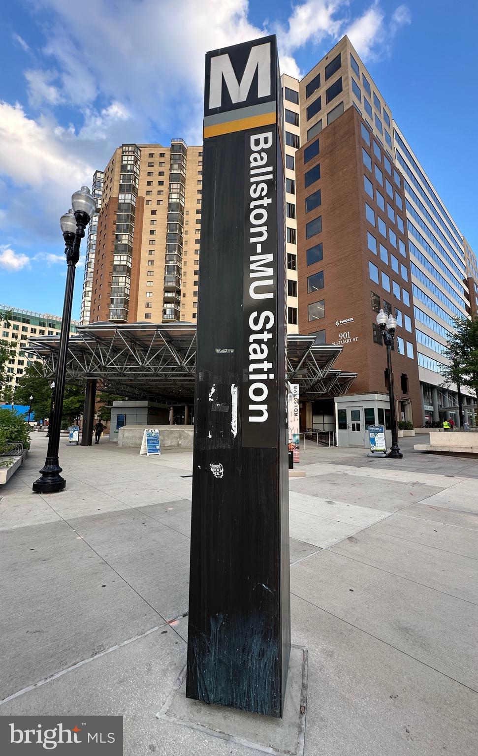 BALLSTON CREST - Residential