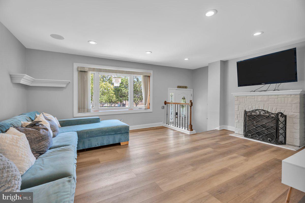PARKWOOD - Residential