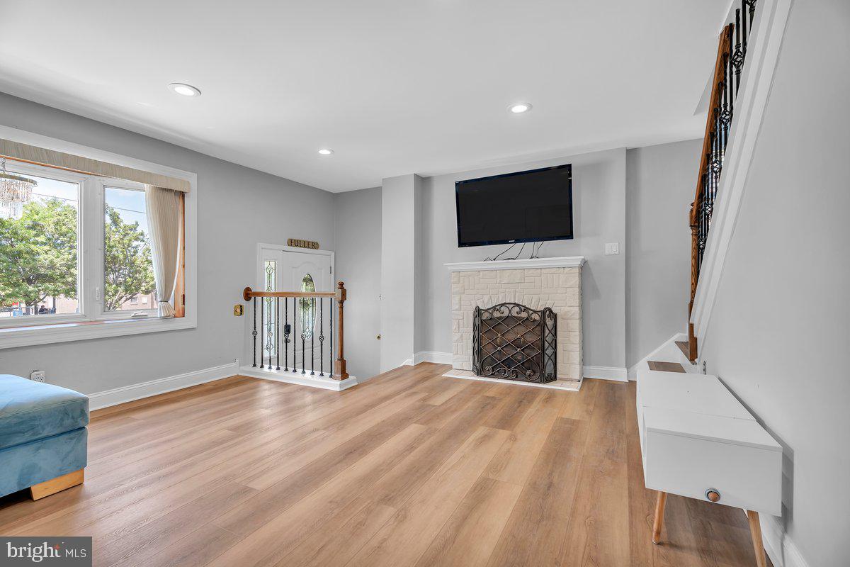 PARKWOOD - Residential