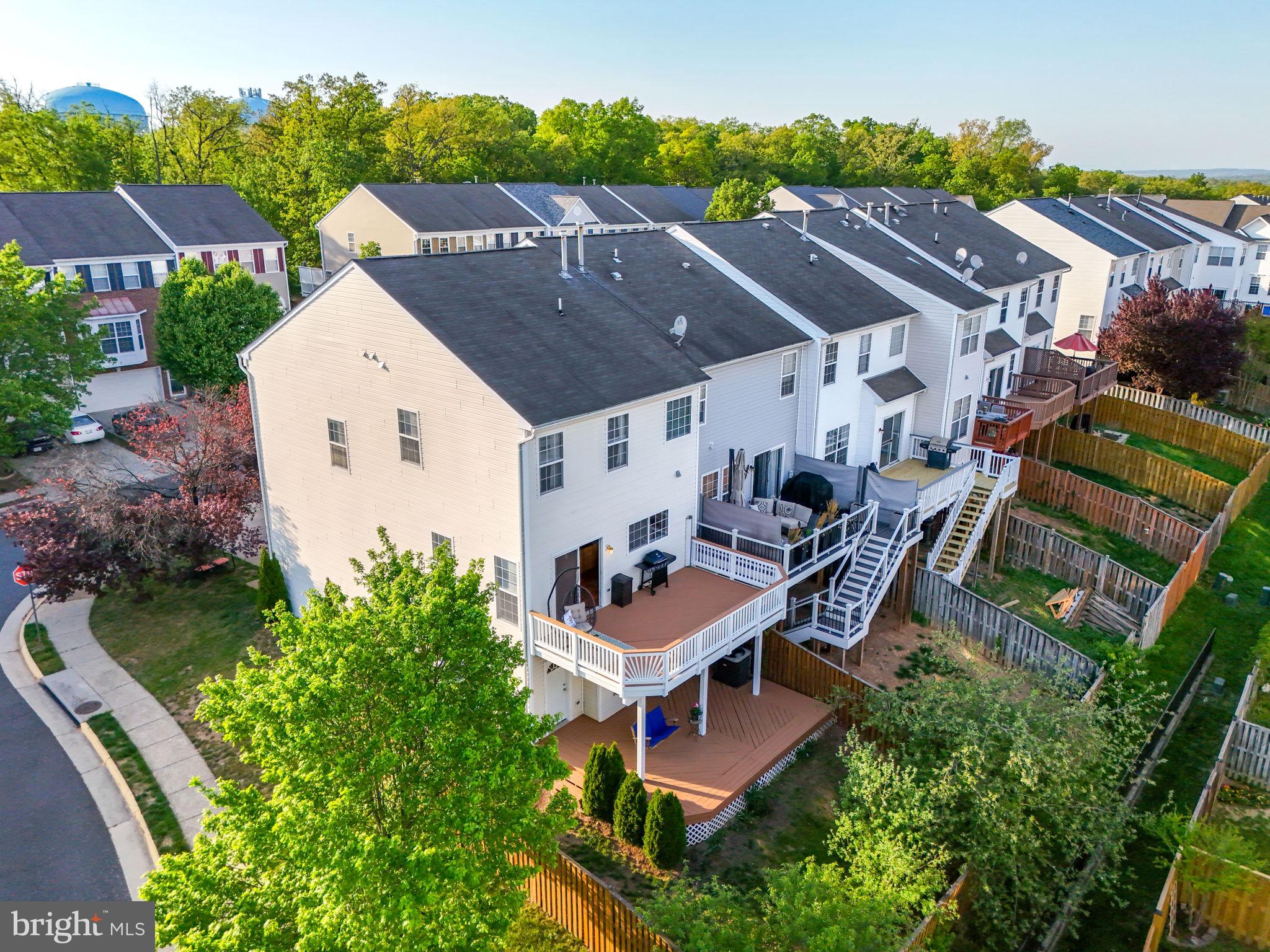 SPRING LAKES - Residential
