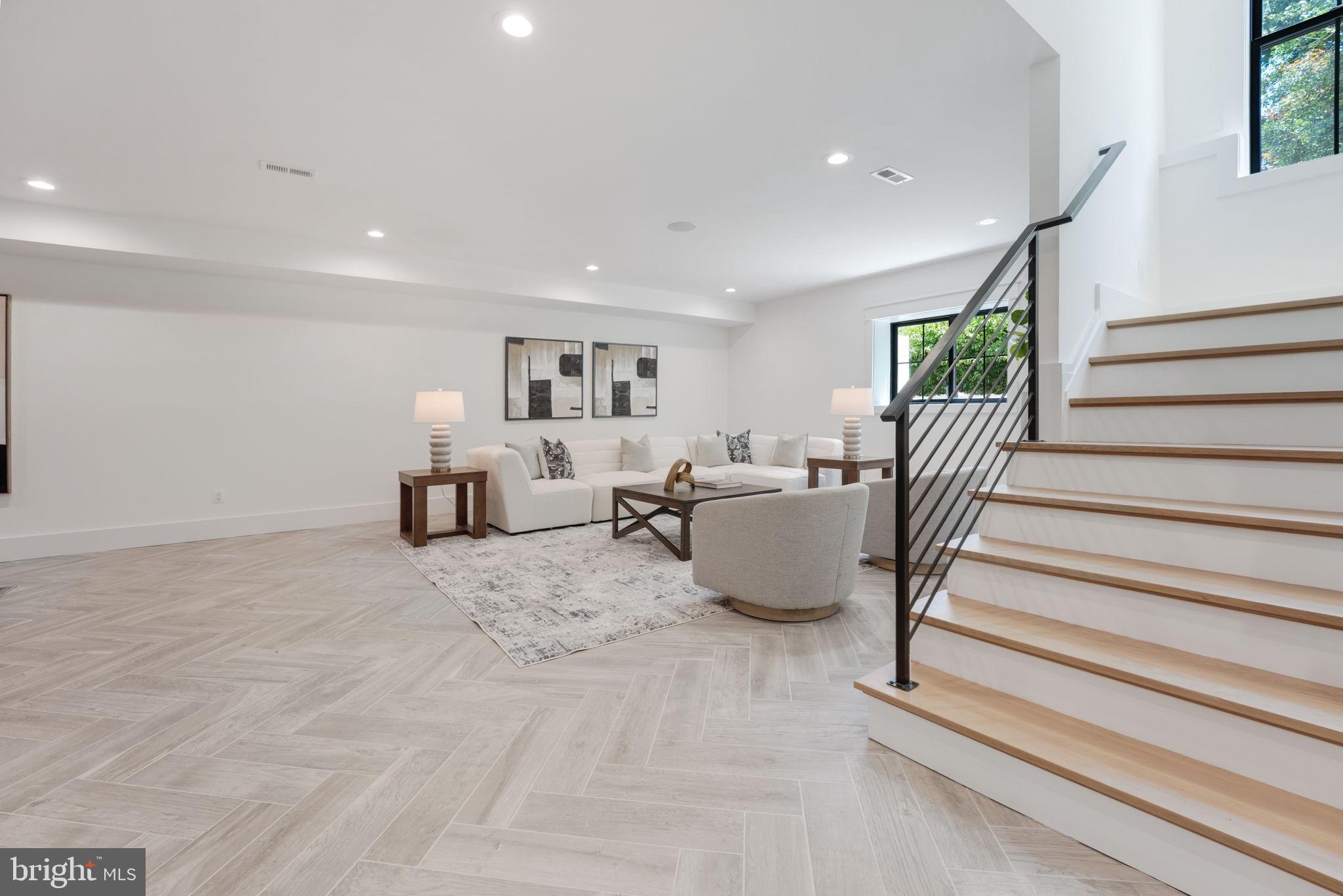 FALLVIEW - Residential
