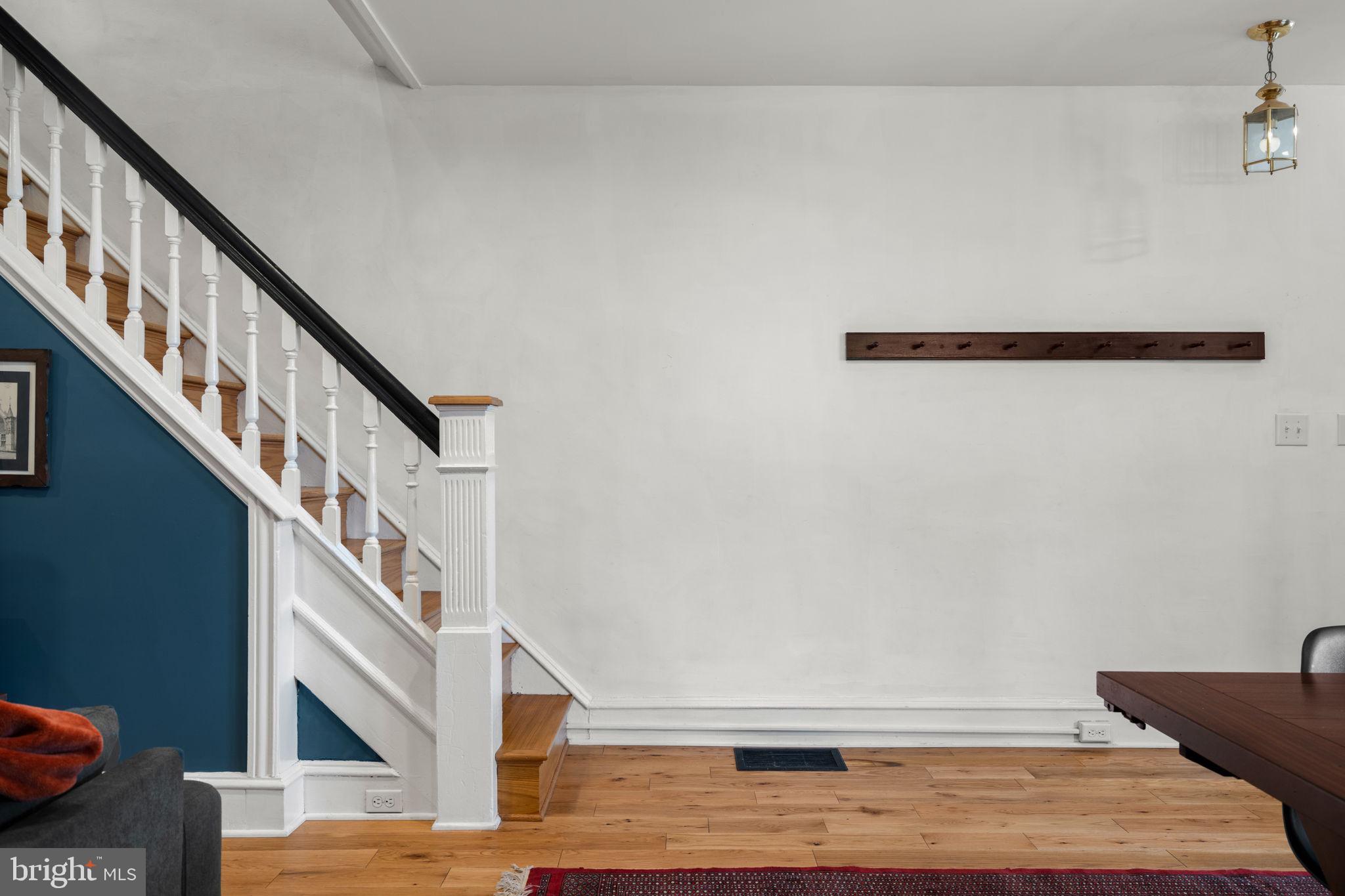 WALNUT HILL - Residential