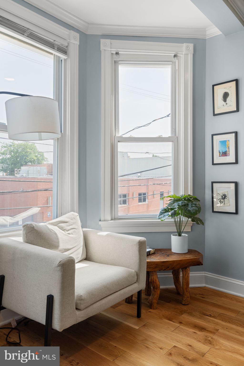 WALNUT HILL - Residential