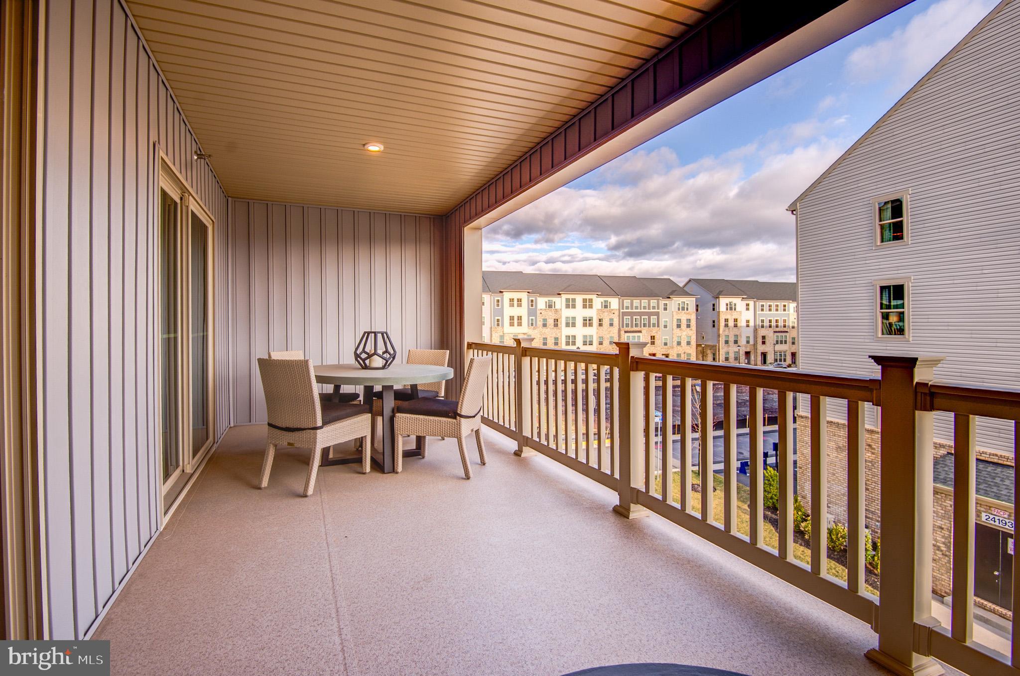 ARCOLA TOWN CENTER CONDO - Residential Lease